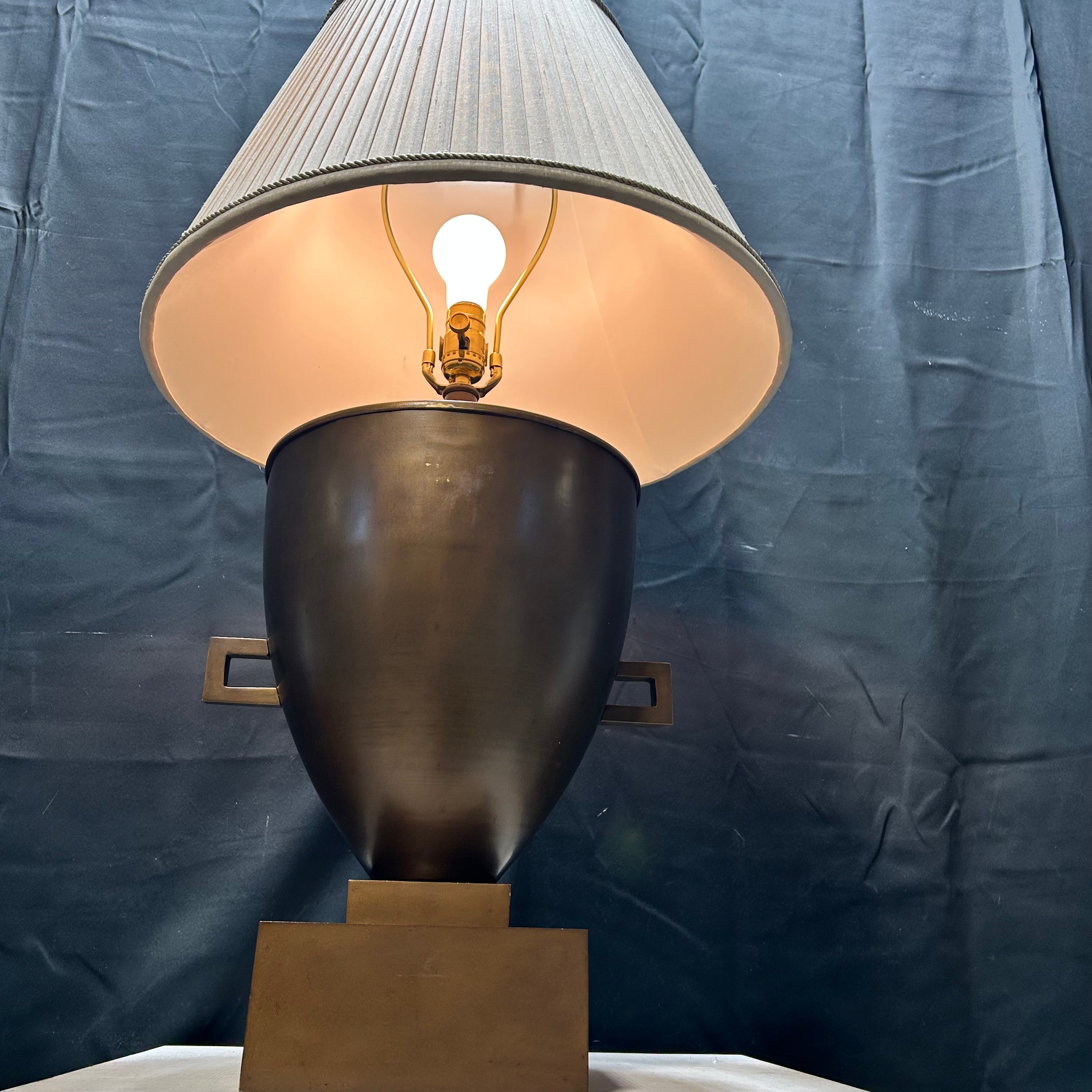 Vintage Brass Urn-Style Table Lamp 20"x 33"