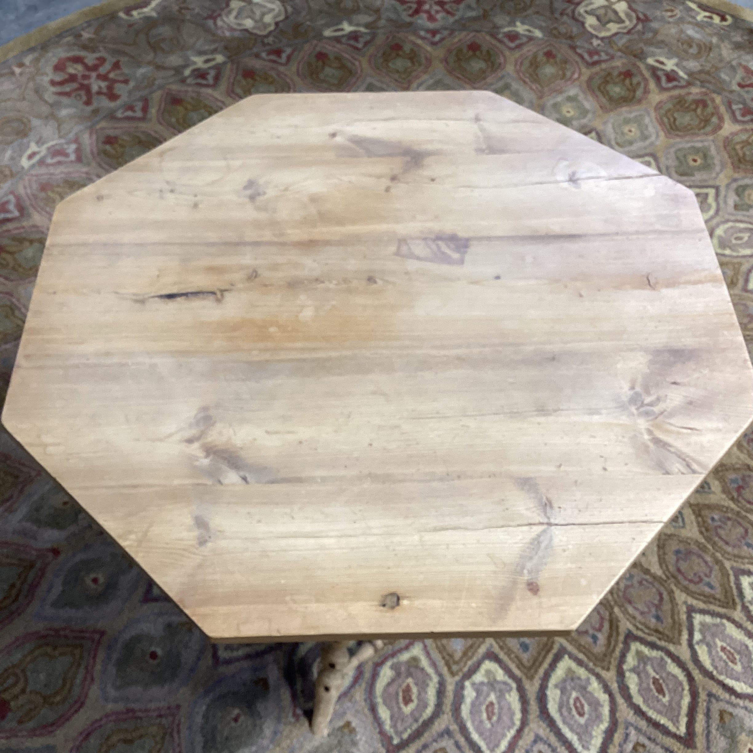 Antique Natural Pine Spindle Carved Tri Leg Octagon Top Accent Table 28.5"x 28.5"x 29.5"