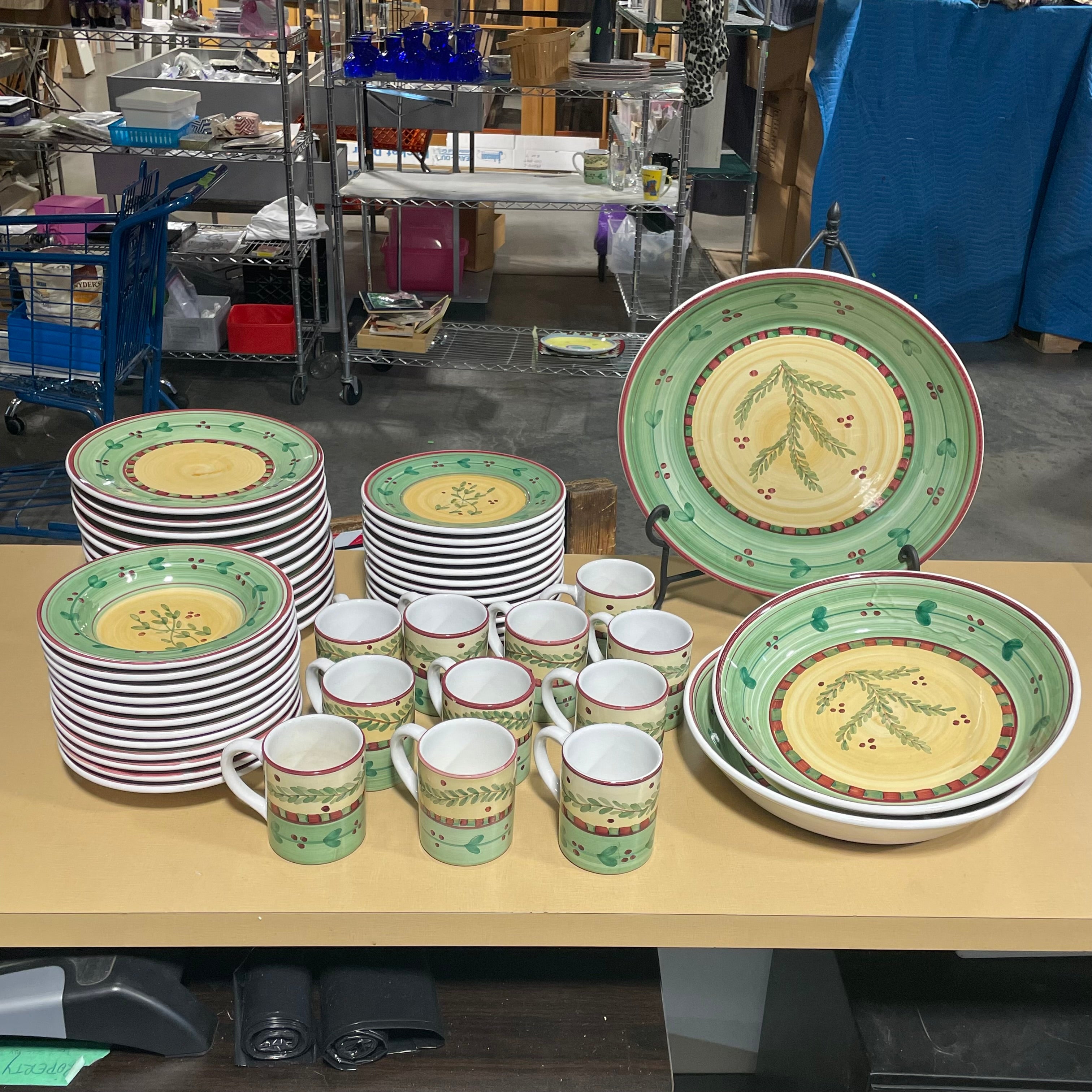 Set of 50 Pieces Vintage Caleca Ribes Handpainted Ceramic Dinnerware, Made in Italy