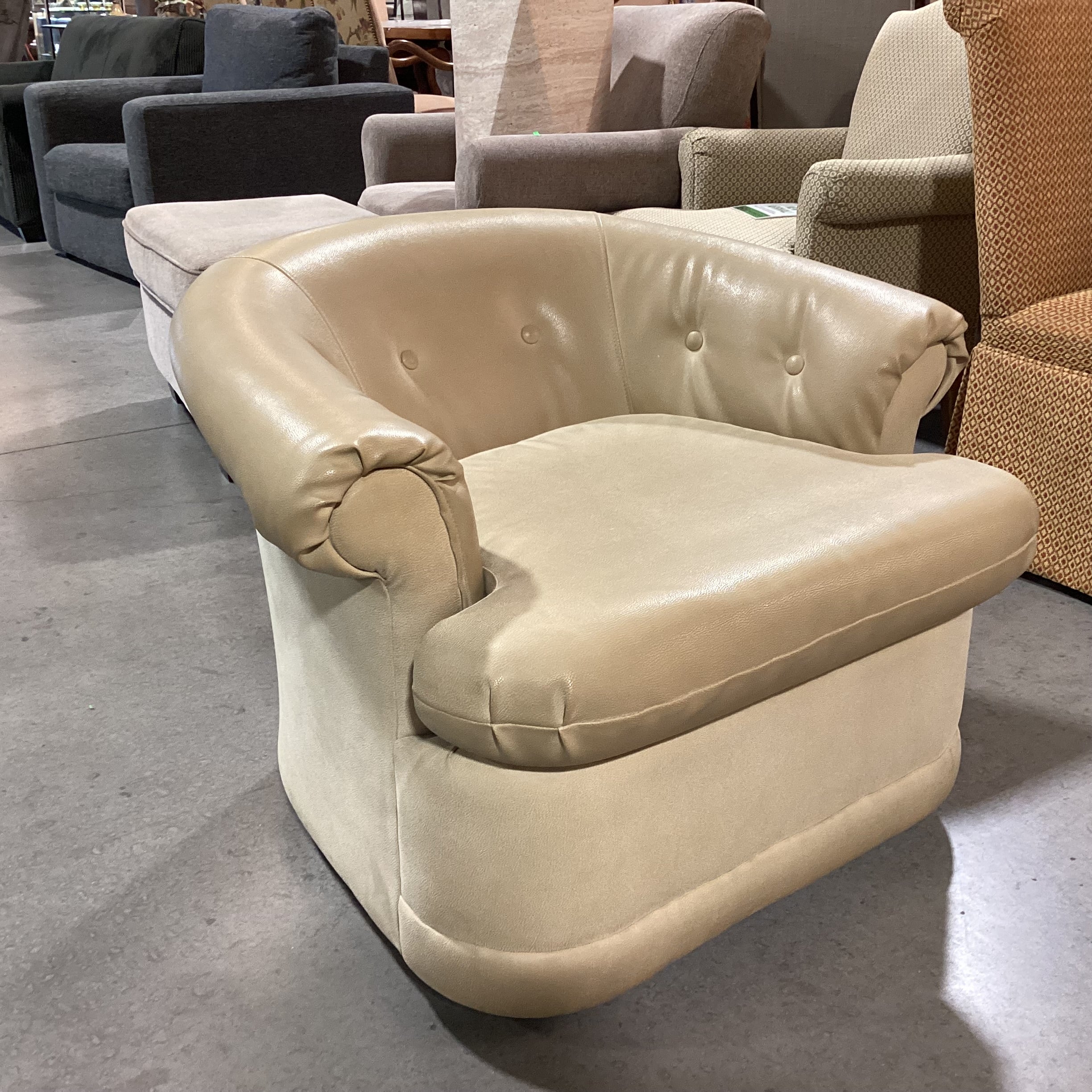 Blonde Faux Textured Leather Button Back Swivel Chair 36"x 34"x 27"