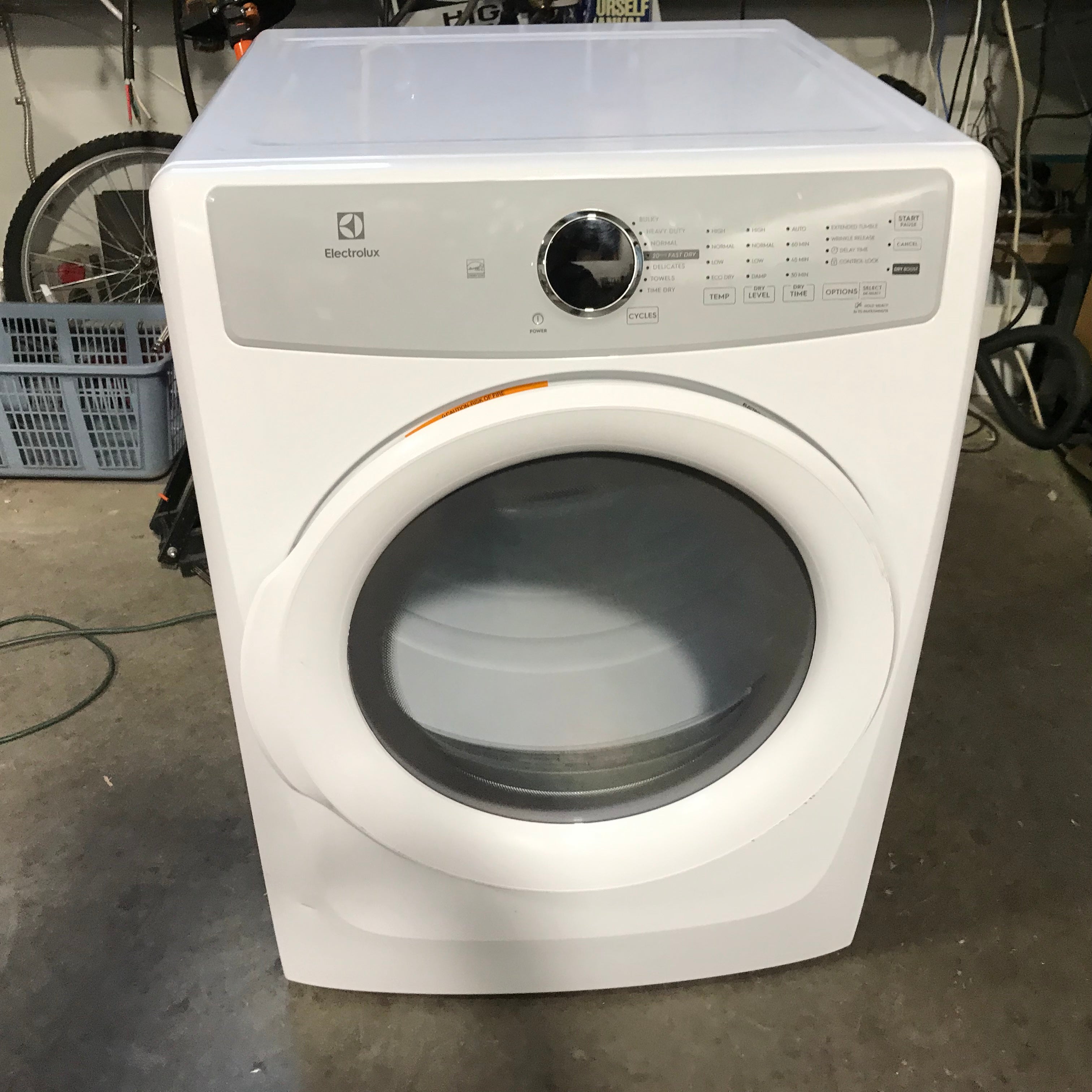 Electrolux White Front-Load Electric Dryer 27"x 31"x 38"