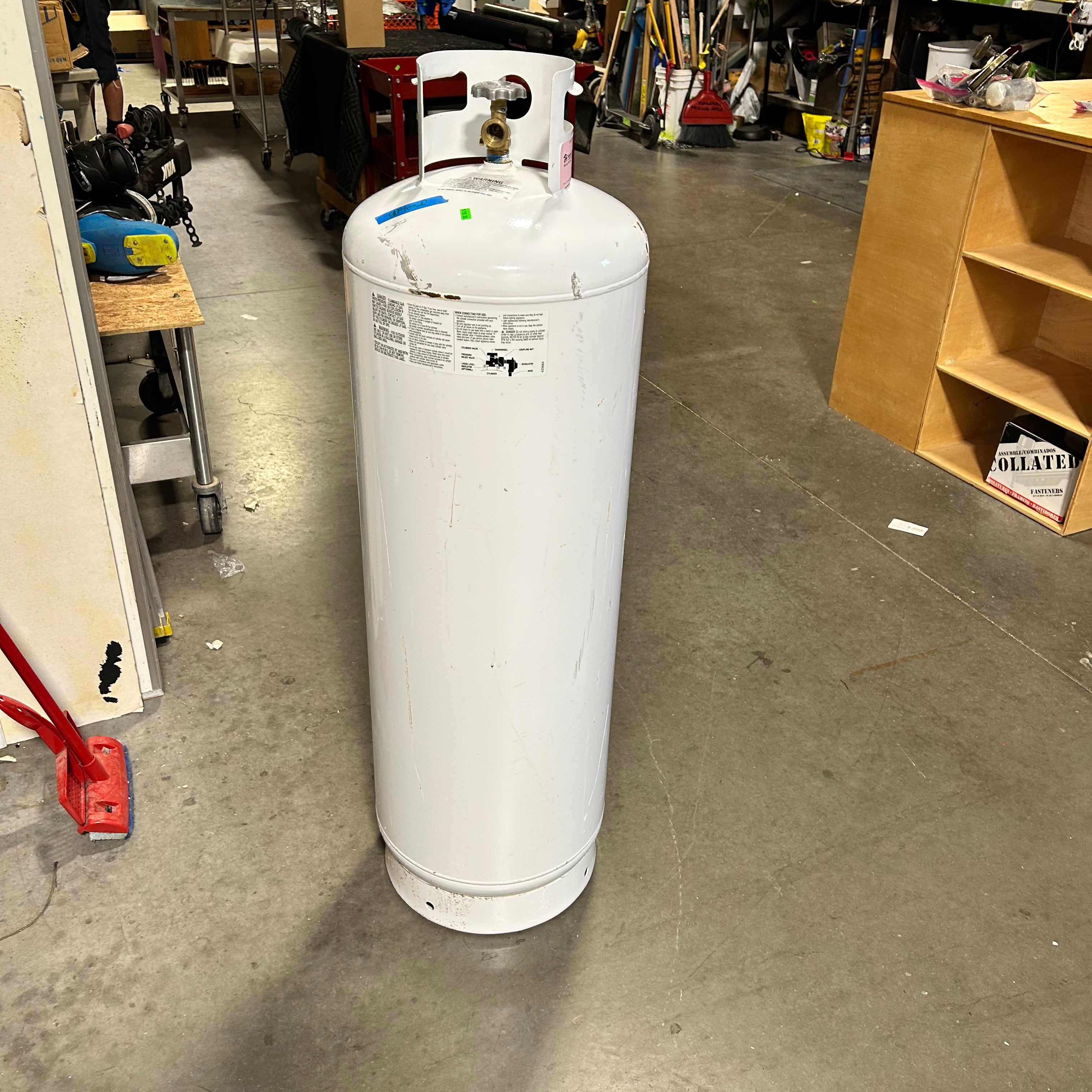 100 Lb Propane Tank 14"x 40"