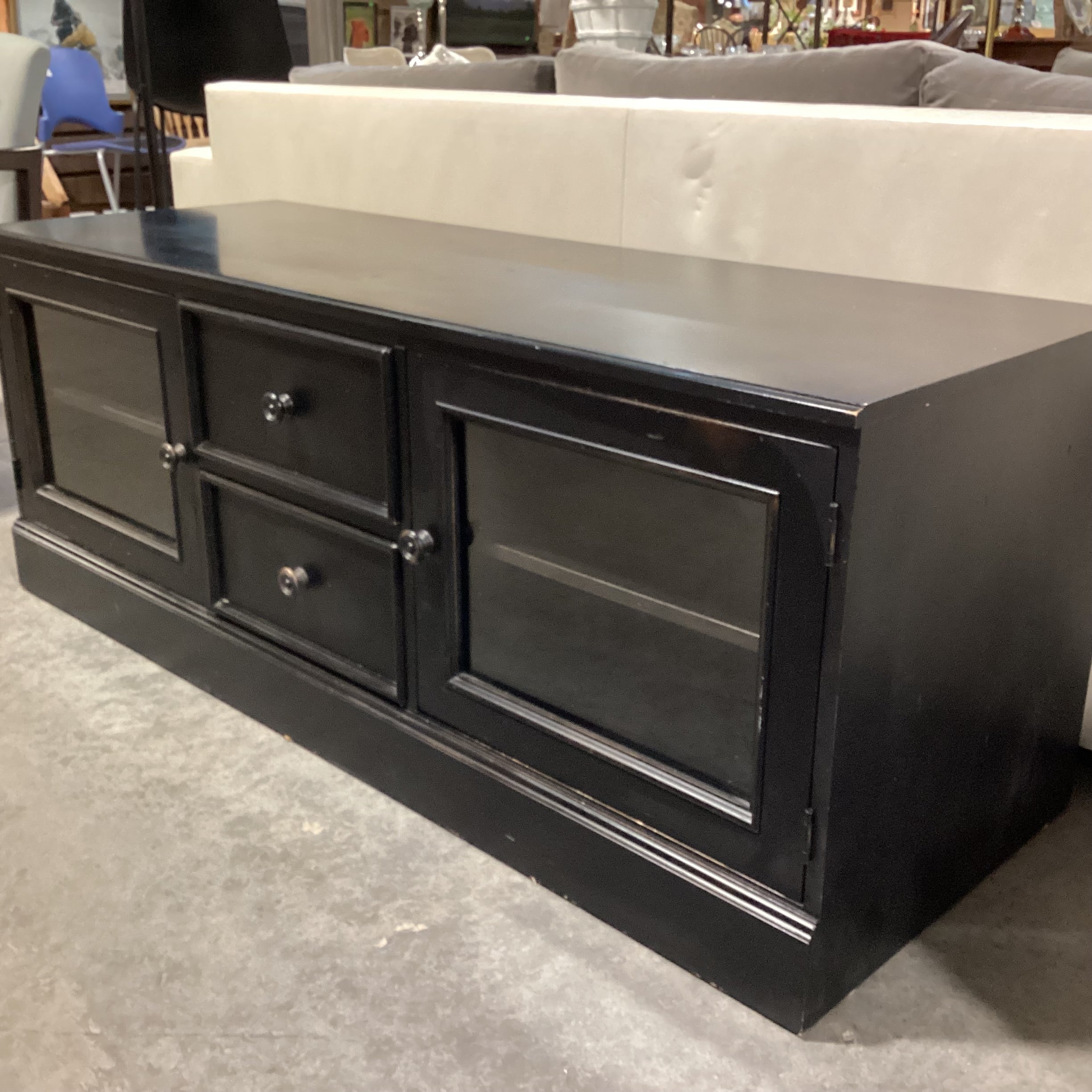 Ethan Allen New Country Distressed Black Wood 2 Glass Door with Shelves 2 Drawer Console 60"x 21.5"x 23"