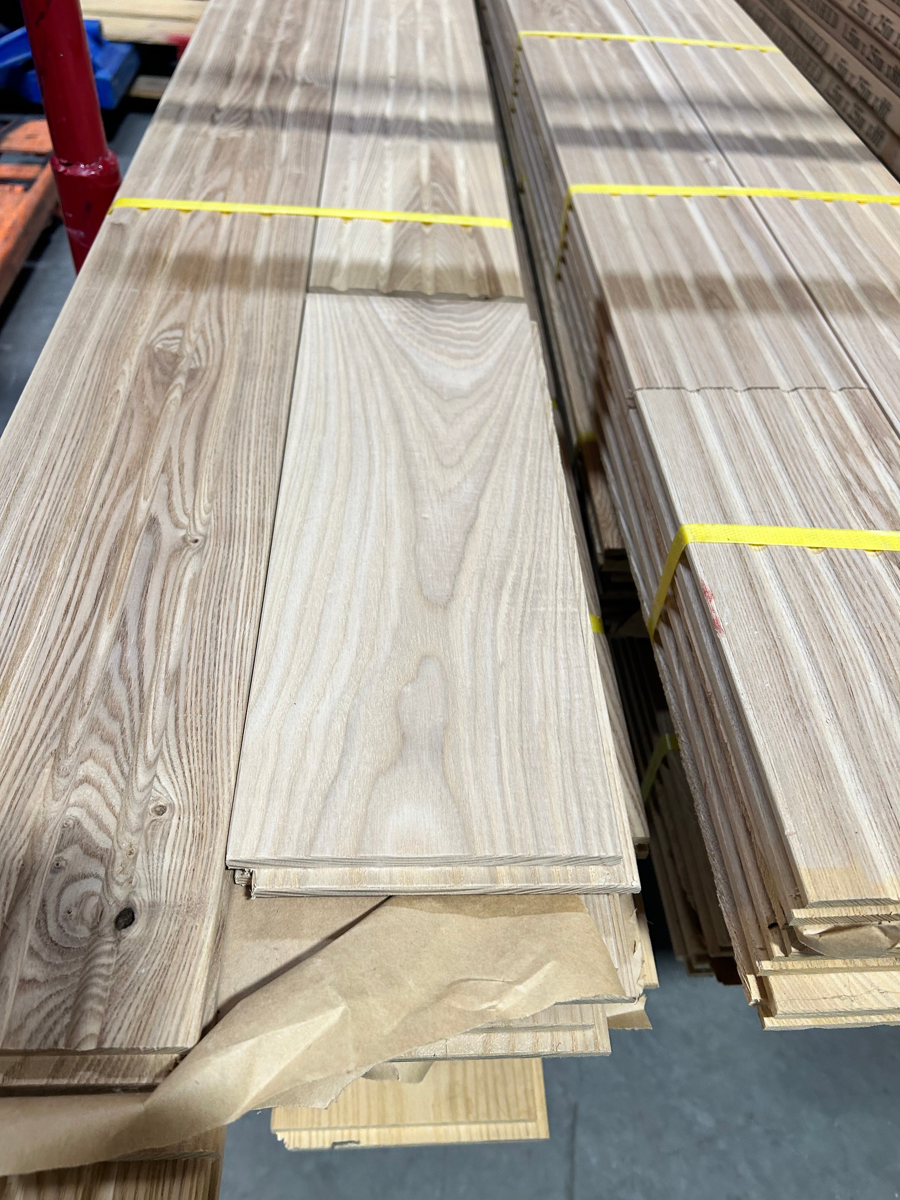 Hickory Unfinished 5"W 120 sq Flooring