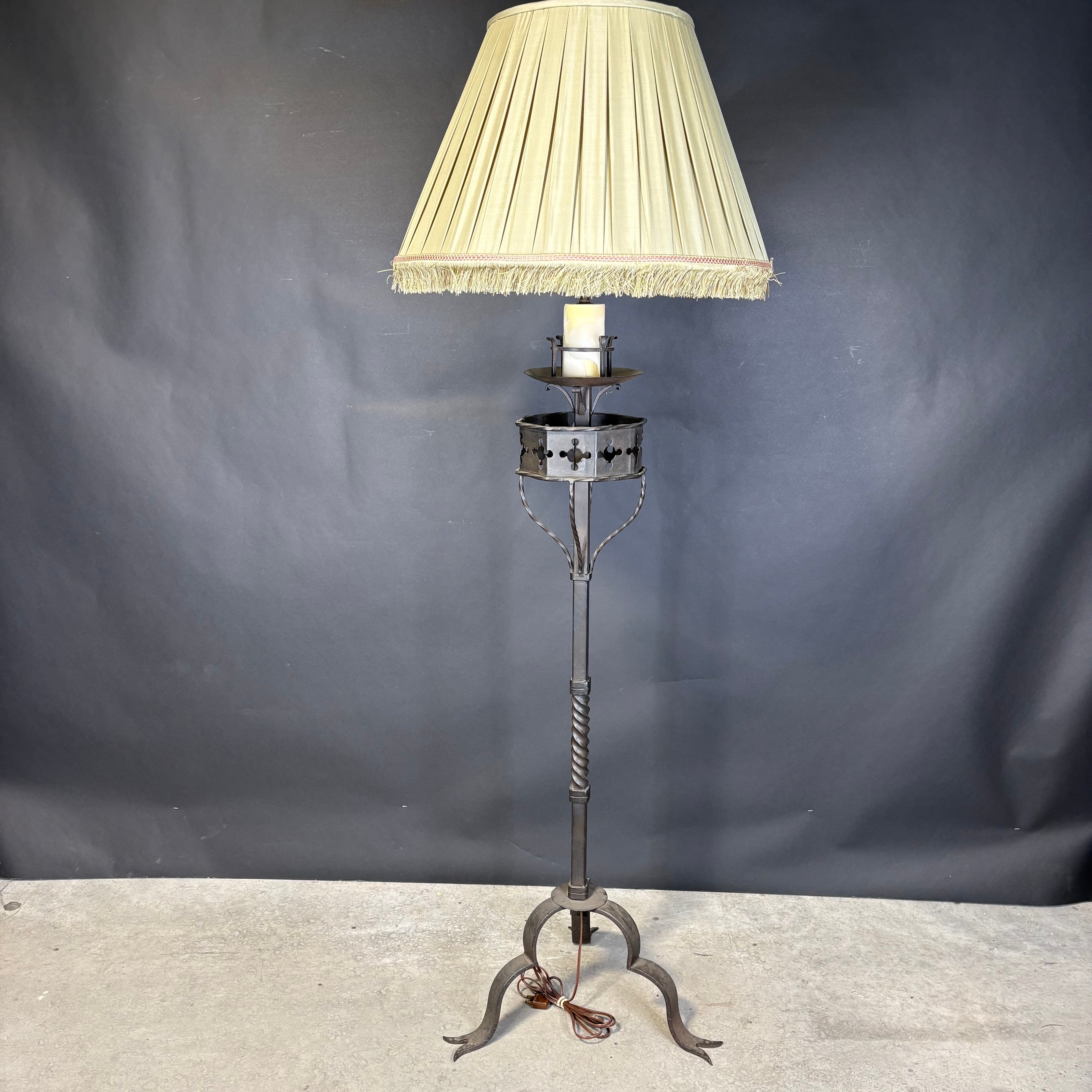 Paul Ferrante Zoro Neoclassical Iron Tripod with Shade Floor Lamp 24” Diameter @ Shade x 72”