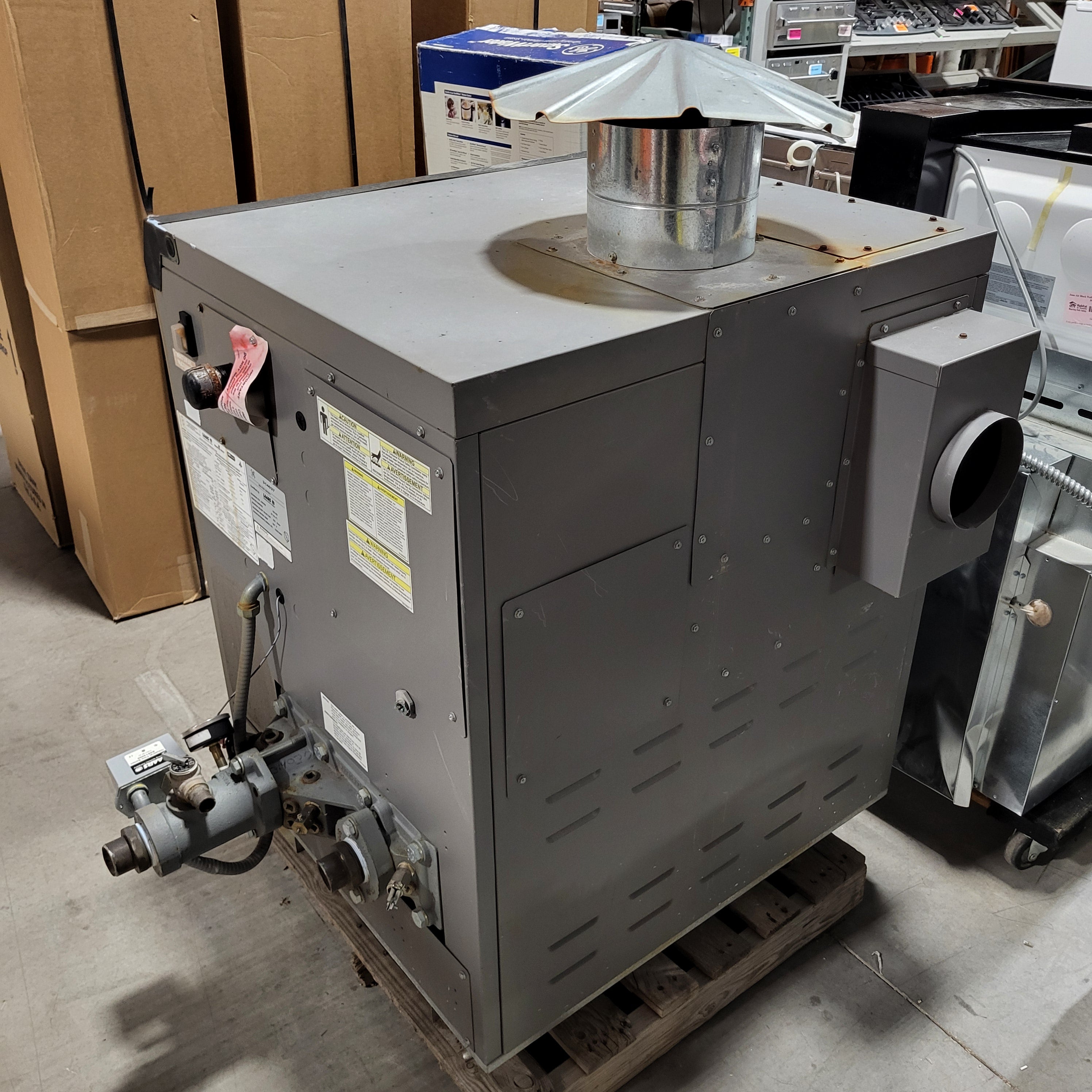 LAARS Heating Systems Company Water Heater Boiler 29.5"x 45"x 50"