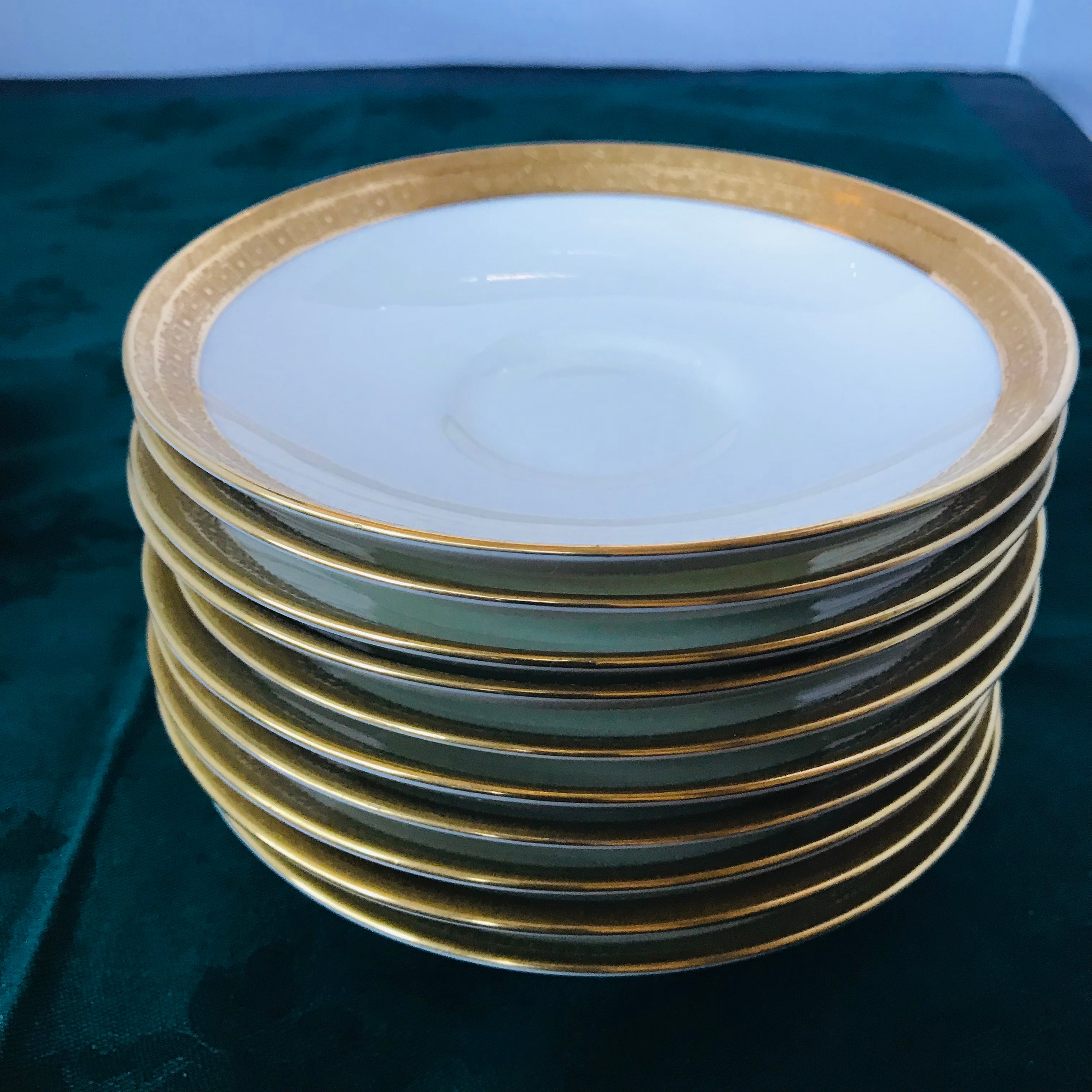 Set of 14 Vintage Royal Doulton "Royal Gold" #4980 Saucers