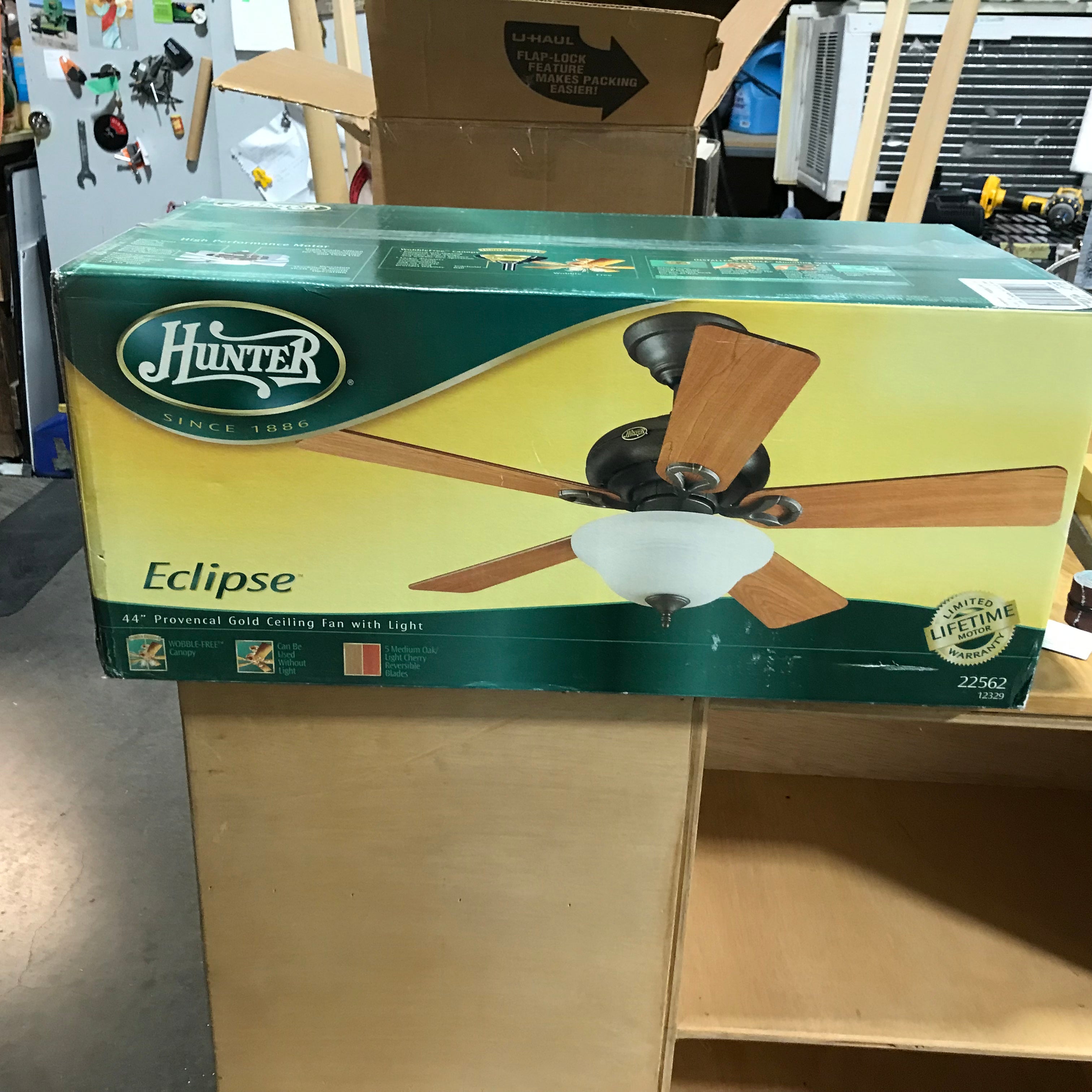 Hunter Eclipse 44" Provencal Ceiling Fan With light (New In Box)