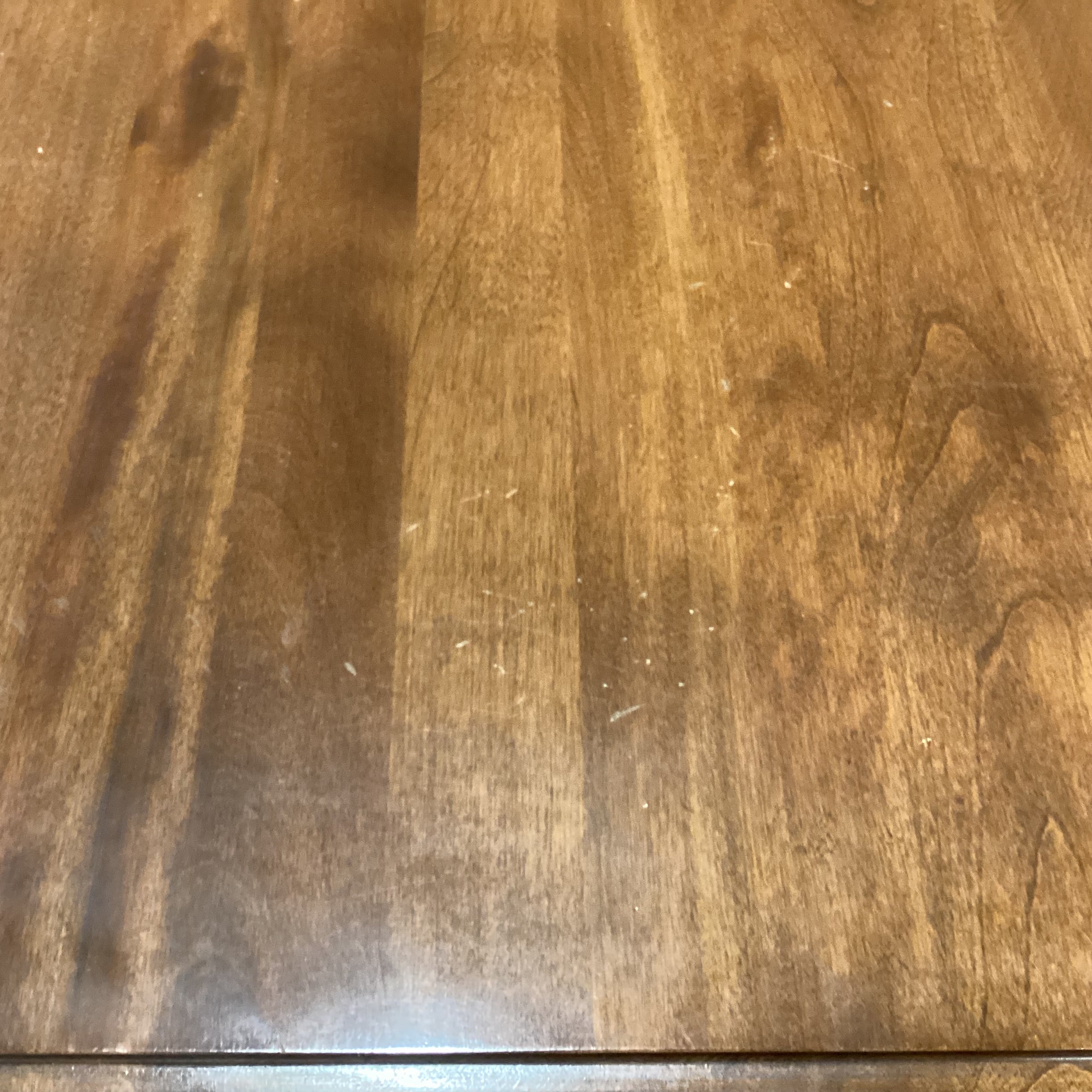 Vintage 70's Ethan Allen Heirloom Nutmeg Maple End Table 21"x 21"x 16.5"