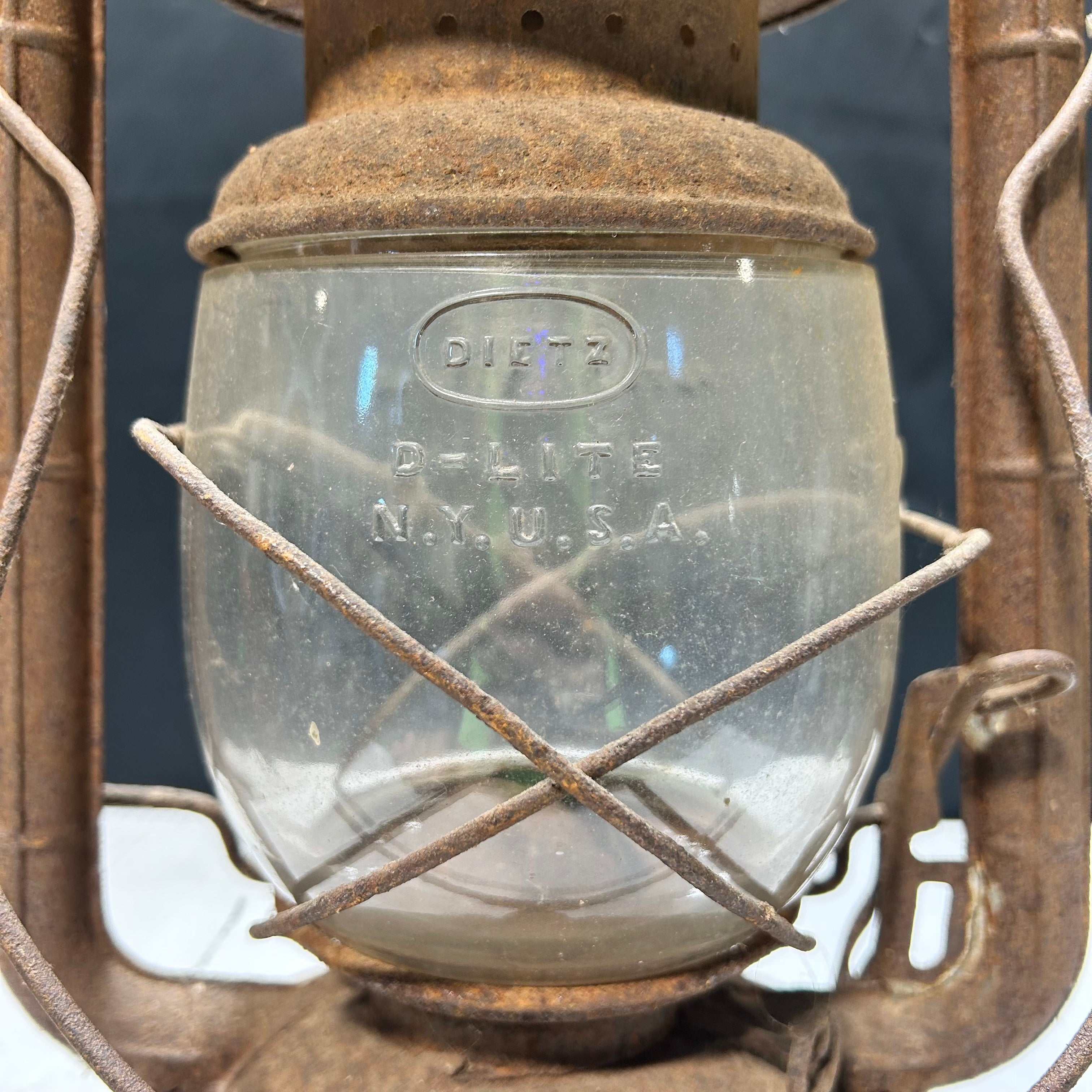 Antique Dietz D-Lite N.Y. U.S.A. Lantern 8"x 13"