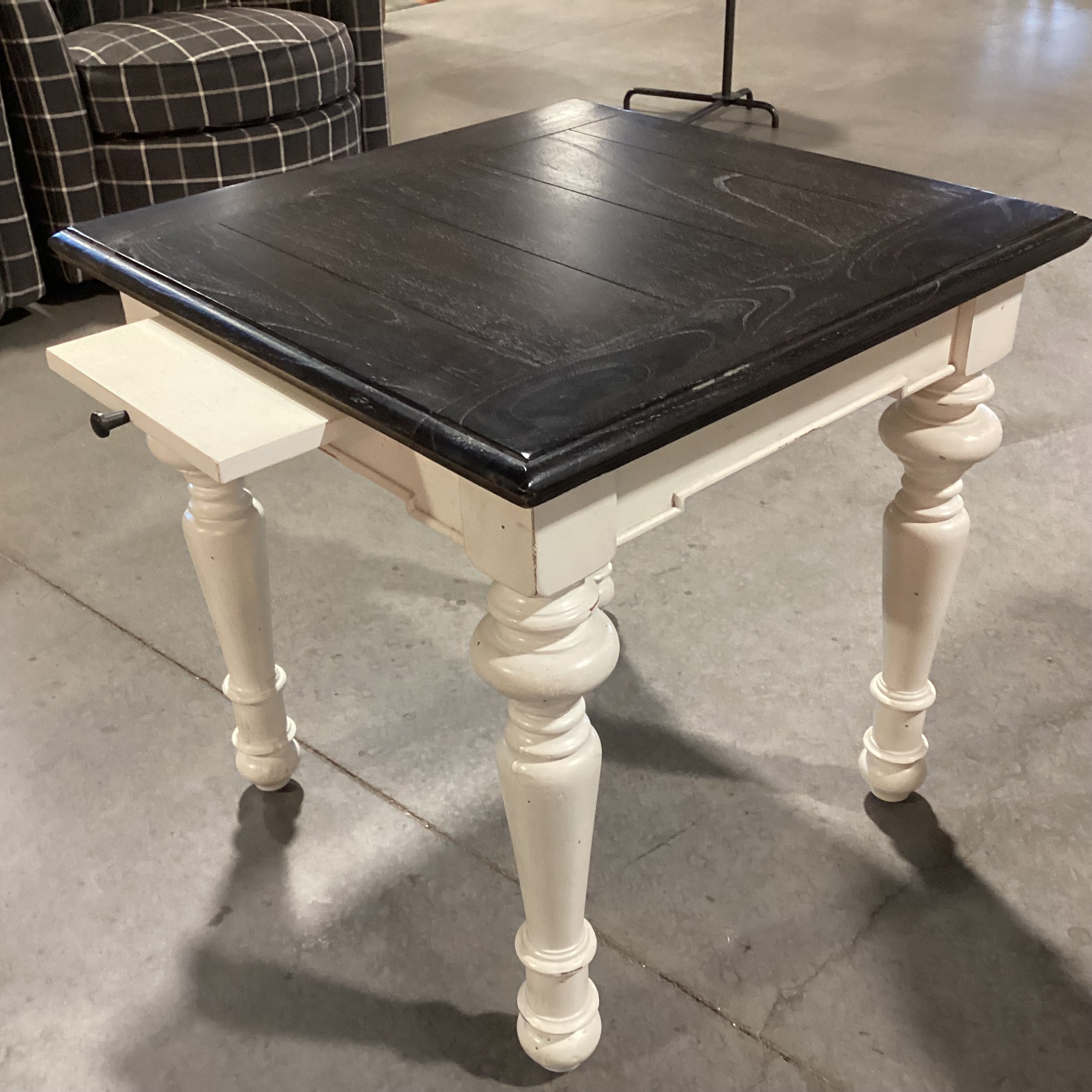 Dark & Ivory 2 Tone Finish Wood with Center Pullout End Table 24"x 24"x 24.5"