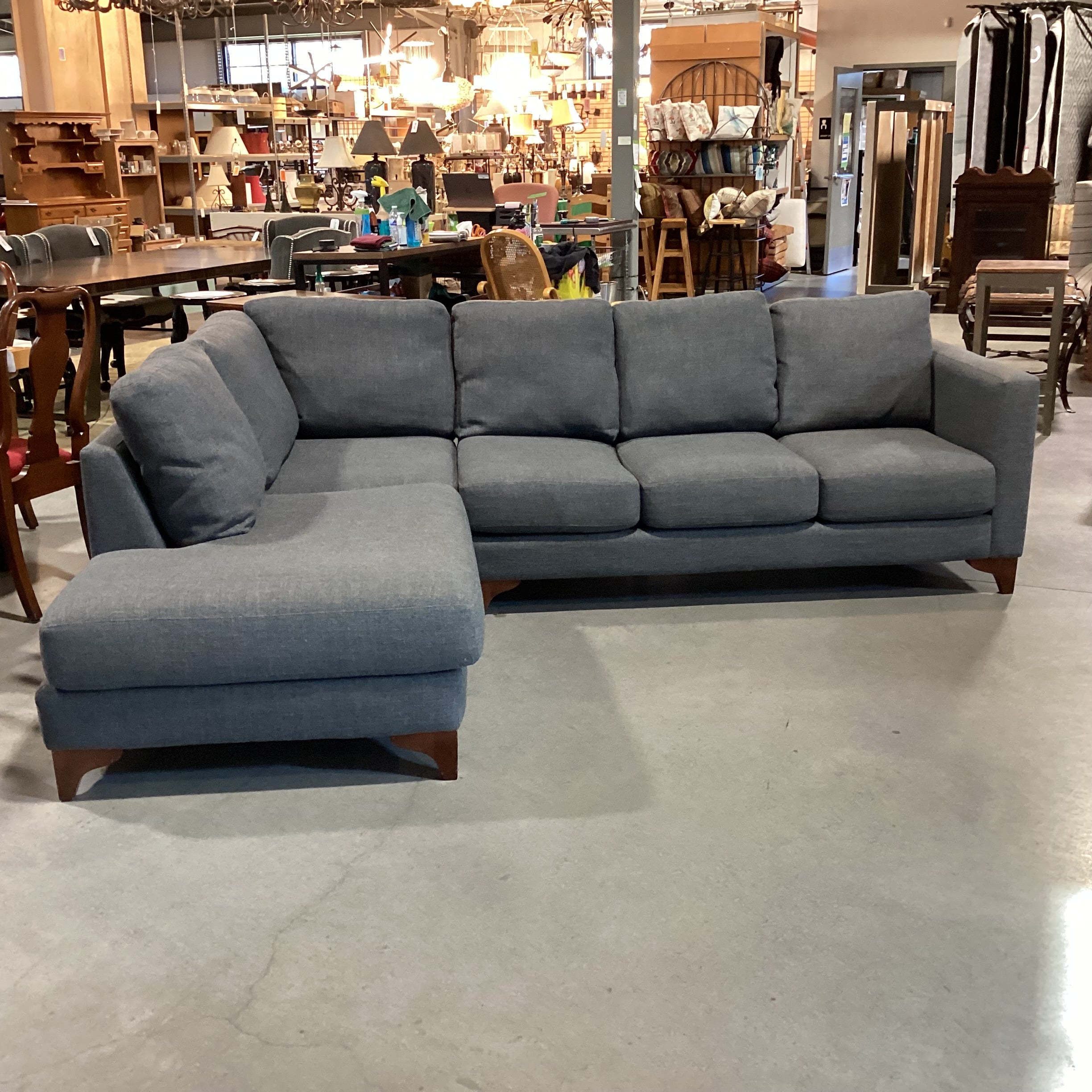 American Leather Furniture Grey Woven 2 Piece Sectional Sofa 107"x 81"x 37"x 28"