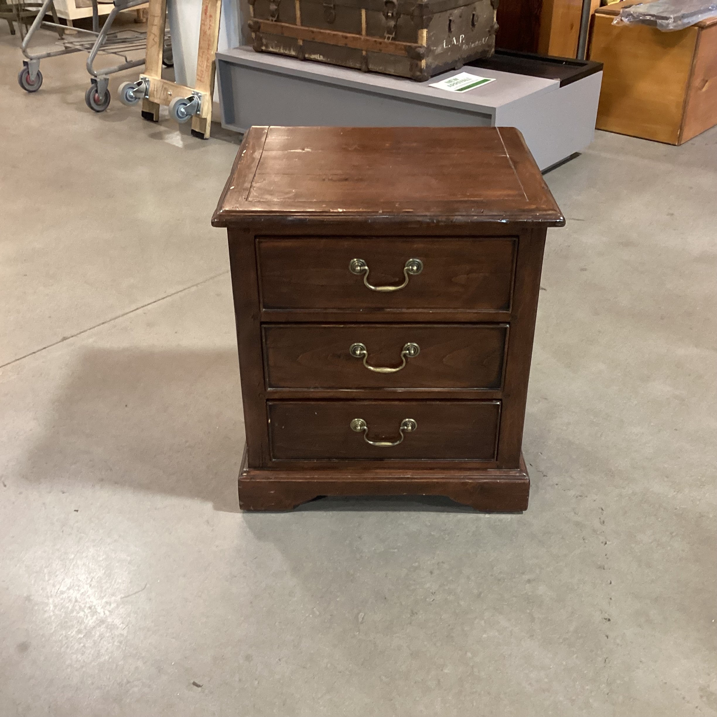 Ethan Allen Sterling Collection Distressed Finished Wood 3 Drawer Nightstand 22"x 18"x 24"