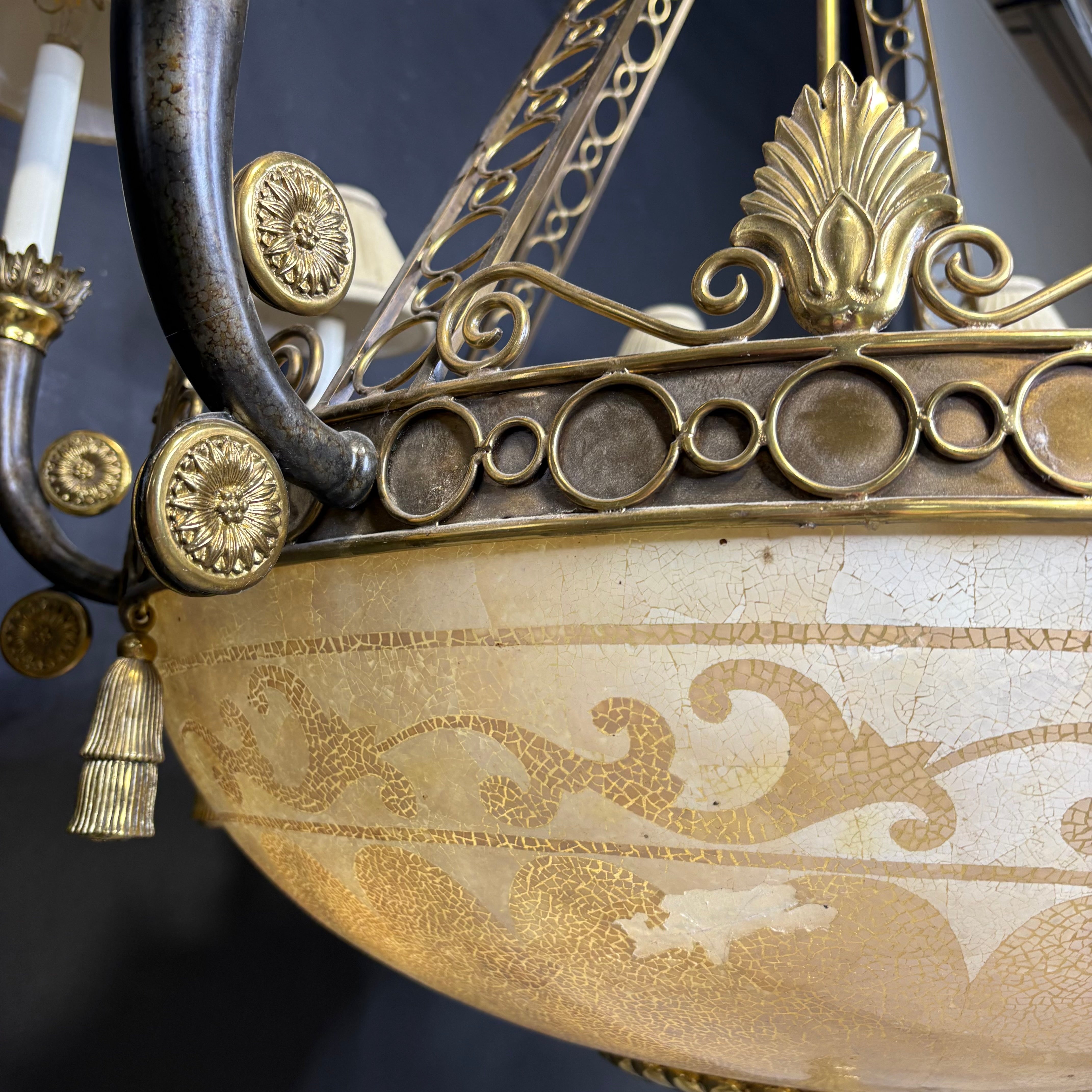 Maitland Smith Ostrich Egg 10-Light Ornate Bronze and Brass with Shades Chandelier 42” Diameter x 46”