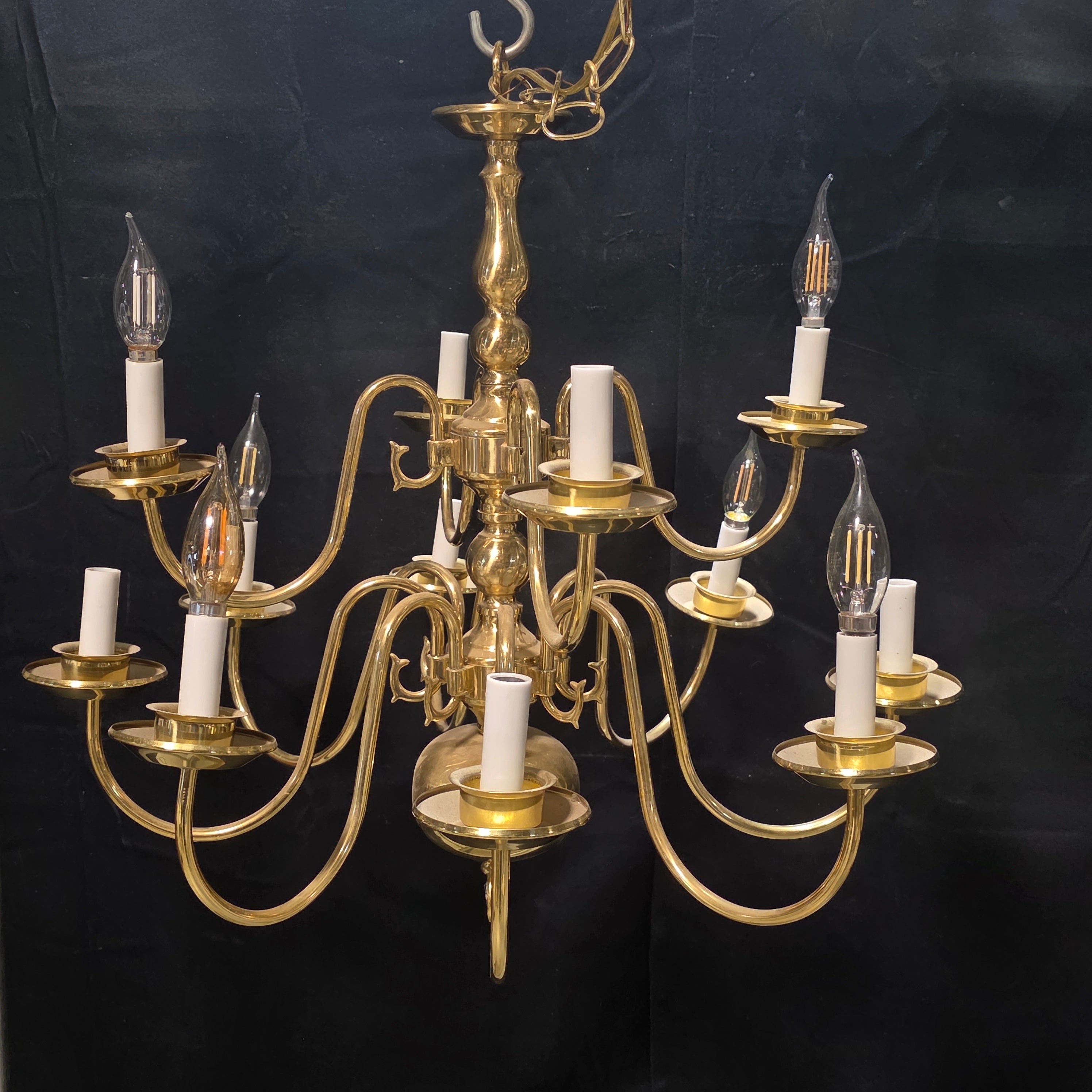 Livex Lighting Williamsburg 12 Light 2 Tier Chandelier 25"Dx23"