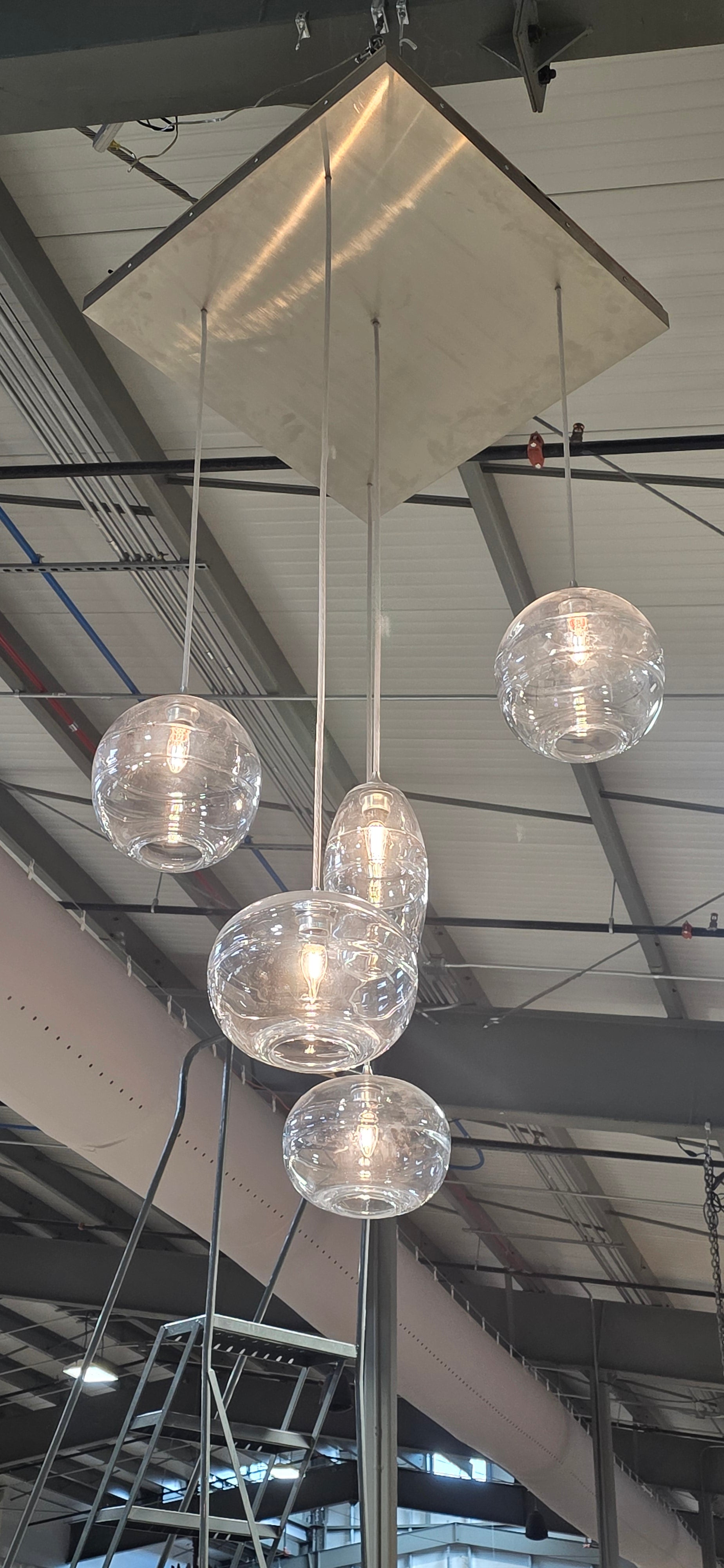 Distinct Bubble Globe Chandelier 5 Lights 30"x30"x62"