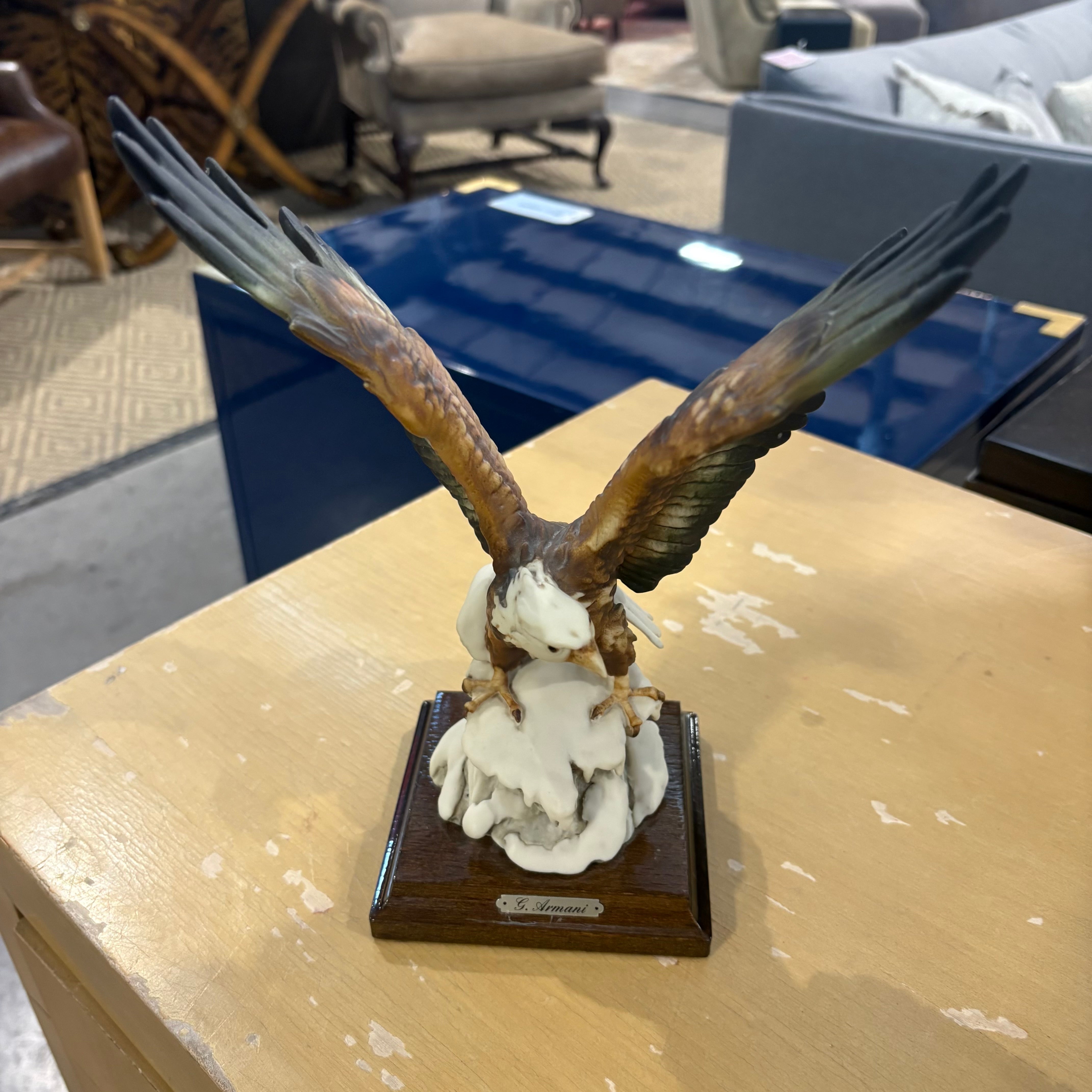 Giuseppe Armani Signed Eagle on Snow Porcelain/Resin Figurine, Made in Italy