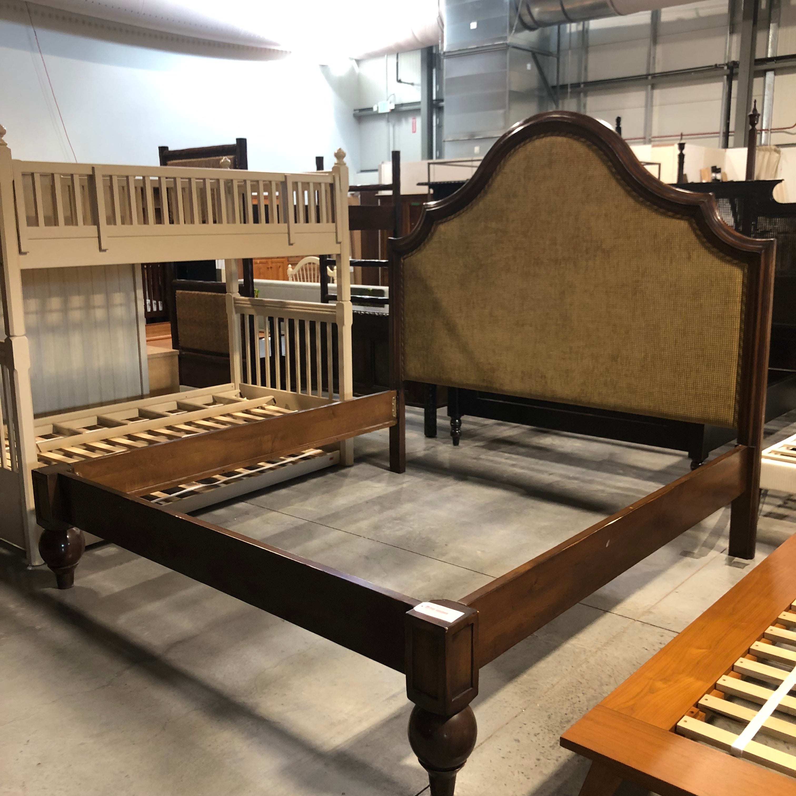 Solid Dark Finish Wood with linen Head Board Bed Set 84.5"x 87.5"x 78"