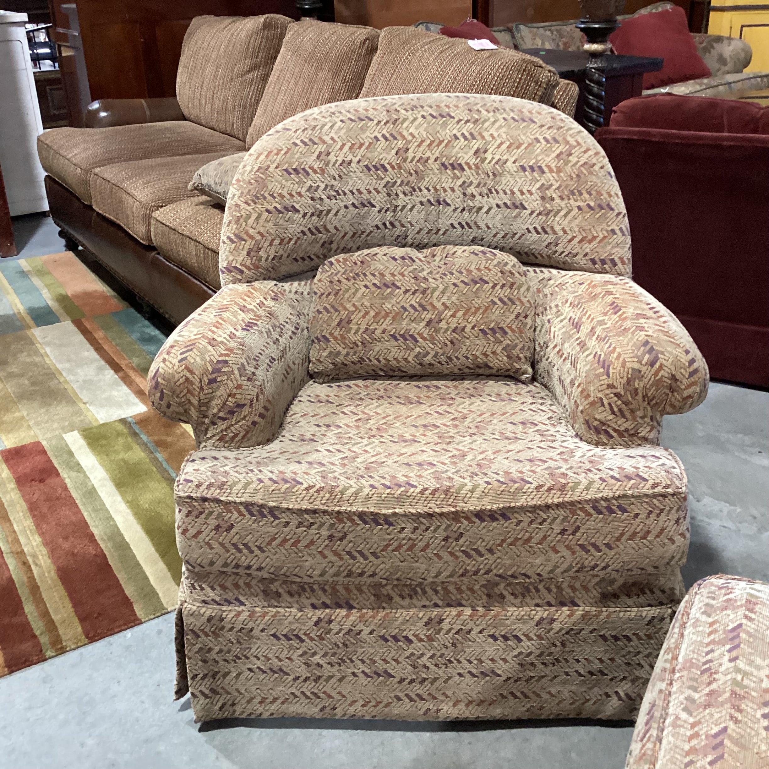 Tan Purple Olive Multi Design With Ottoman Swivel Chair 37"x 37"x 35"