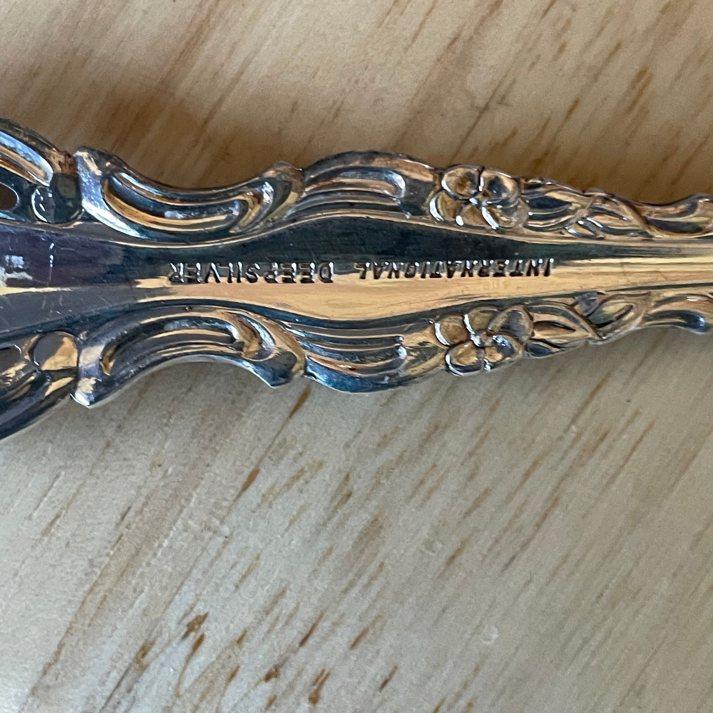 Set of 44 International Deep Silver "Countess" Silver Plated Vintage Flatware