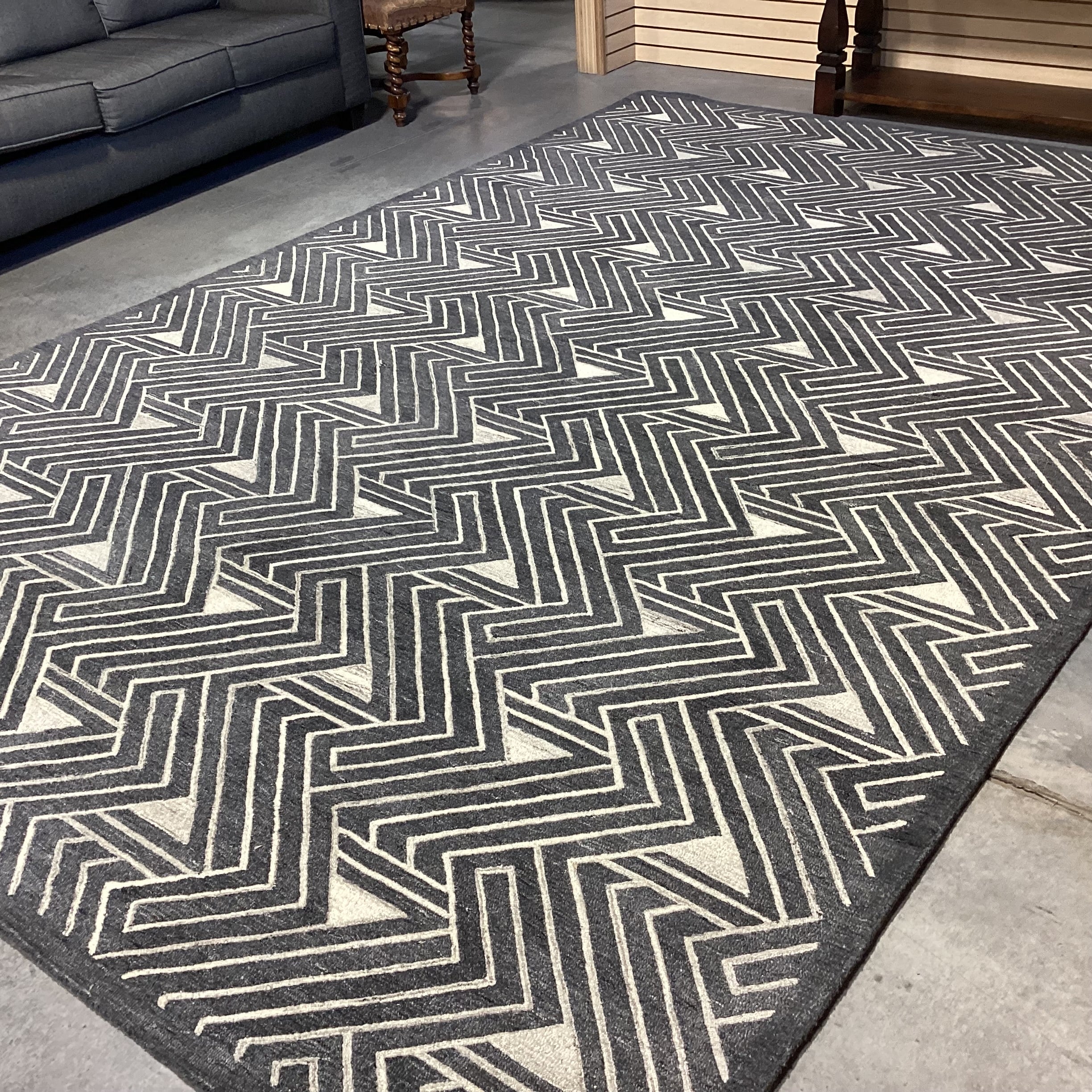 J&J Flooring Custom Fine Hand Tufted Gation Coal All Loop Natural Wool Rug 9'x 14'