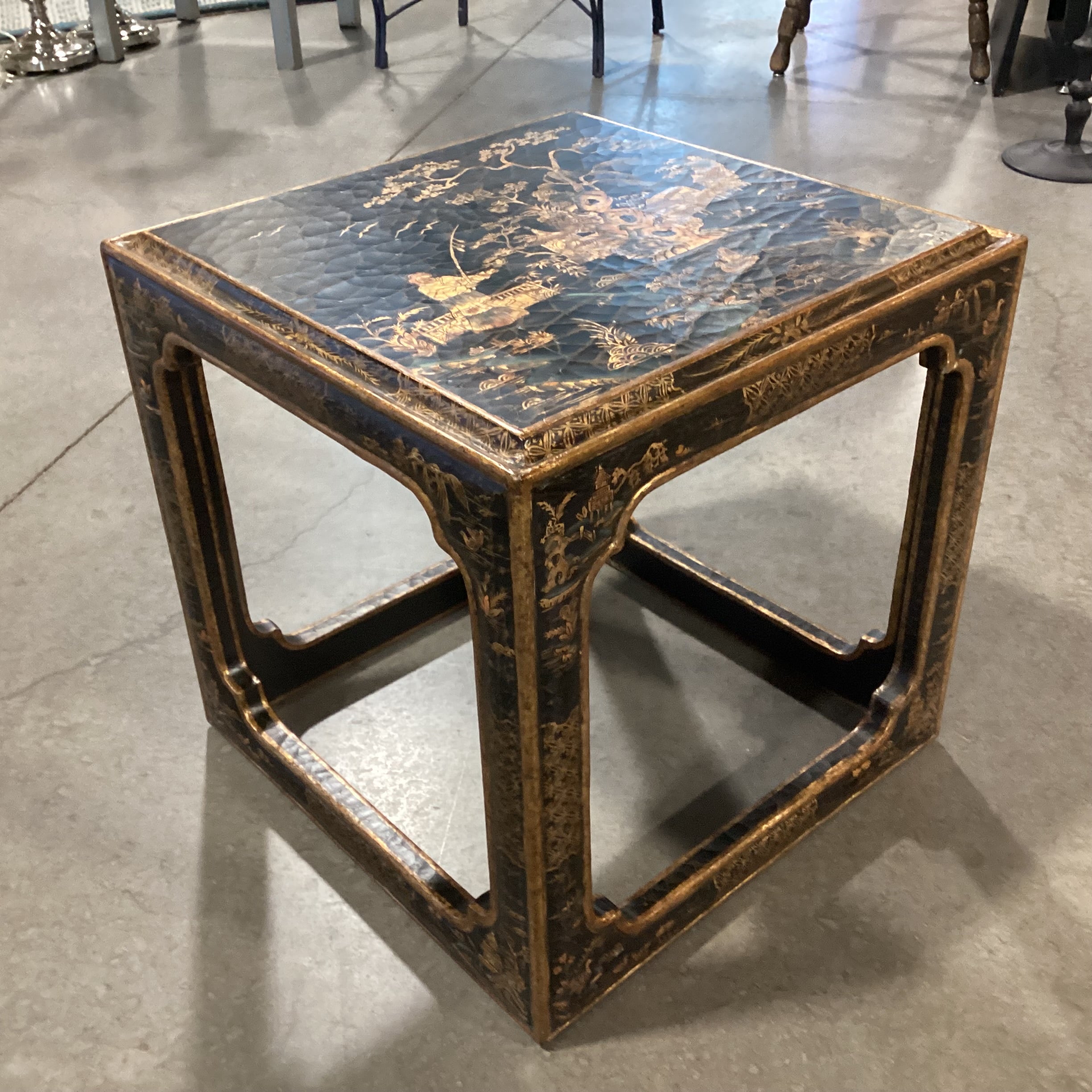 Vintage Chinoiserie Black Lacquer & Gold Hand Painted End Table 18.5"x 18.5"x 19"