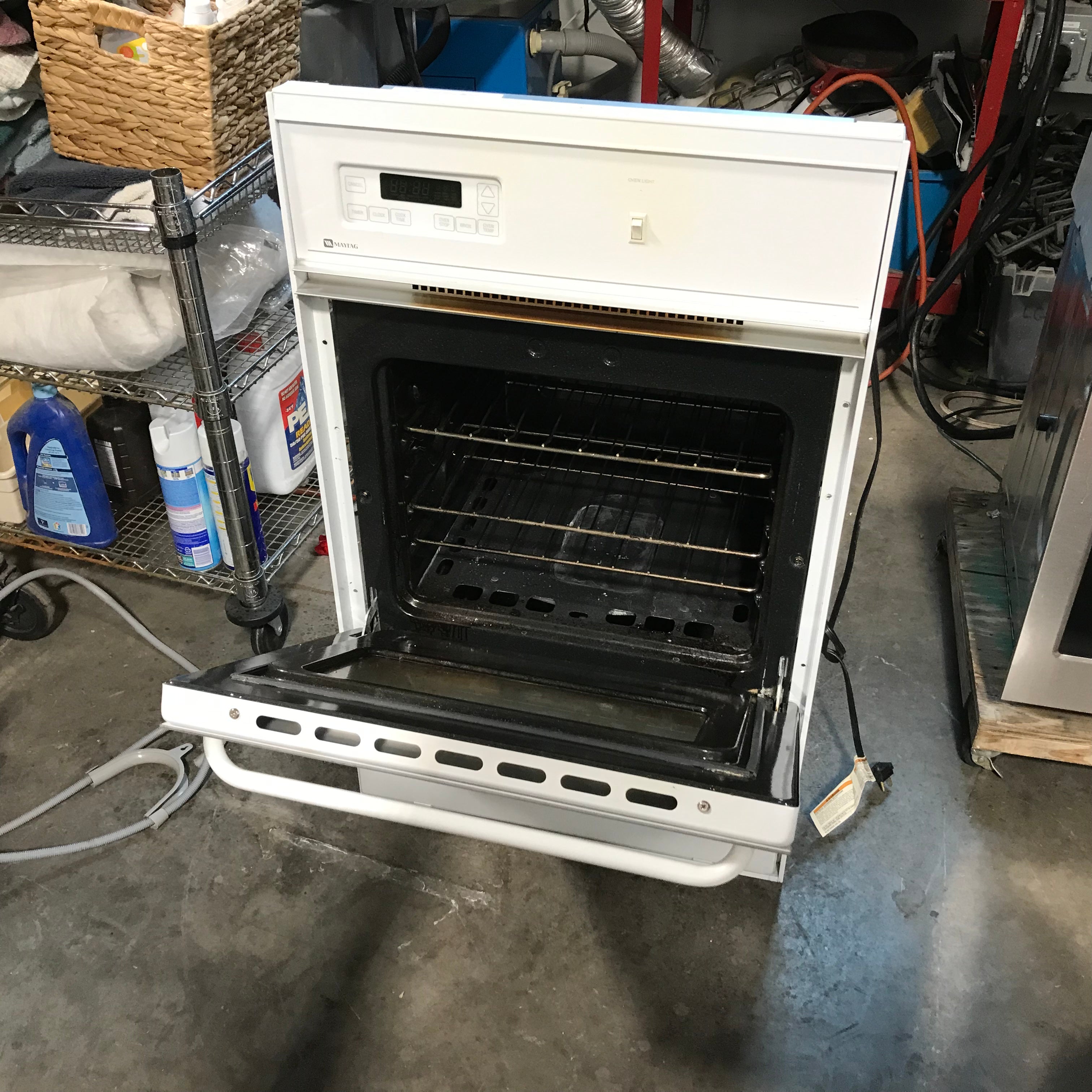 Maytag 24"  White Oven And Broiler Gas Wall Oven 24"x 25"x 39.5"