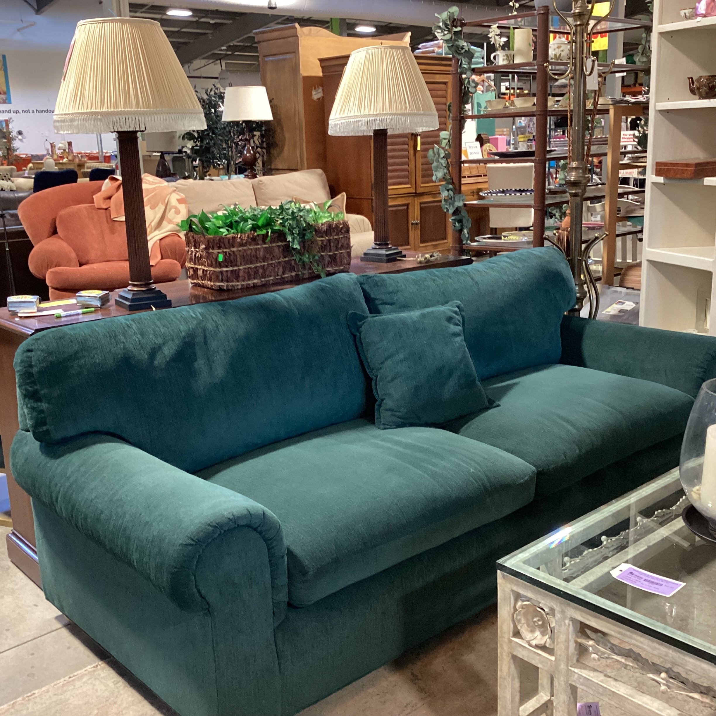 Wesley Hall Green Woven Roll Arm Sofa 87"x 37"x 30"