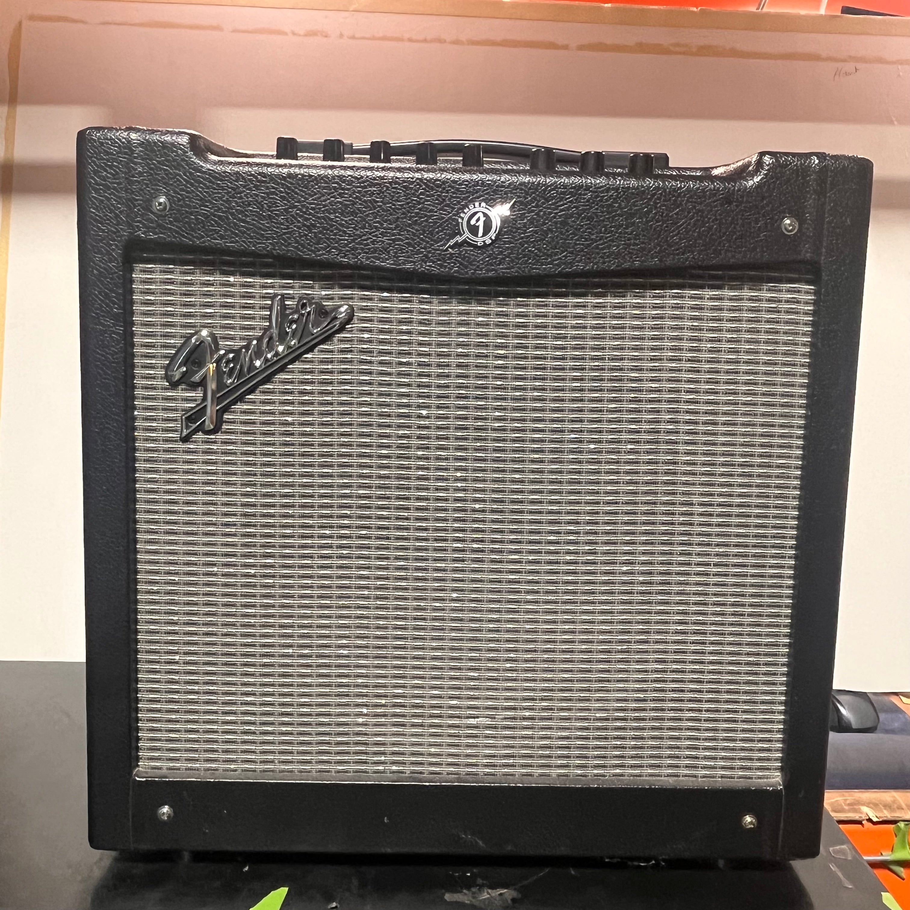 Fender Mustang II (V.2) Guitar Amplifier