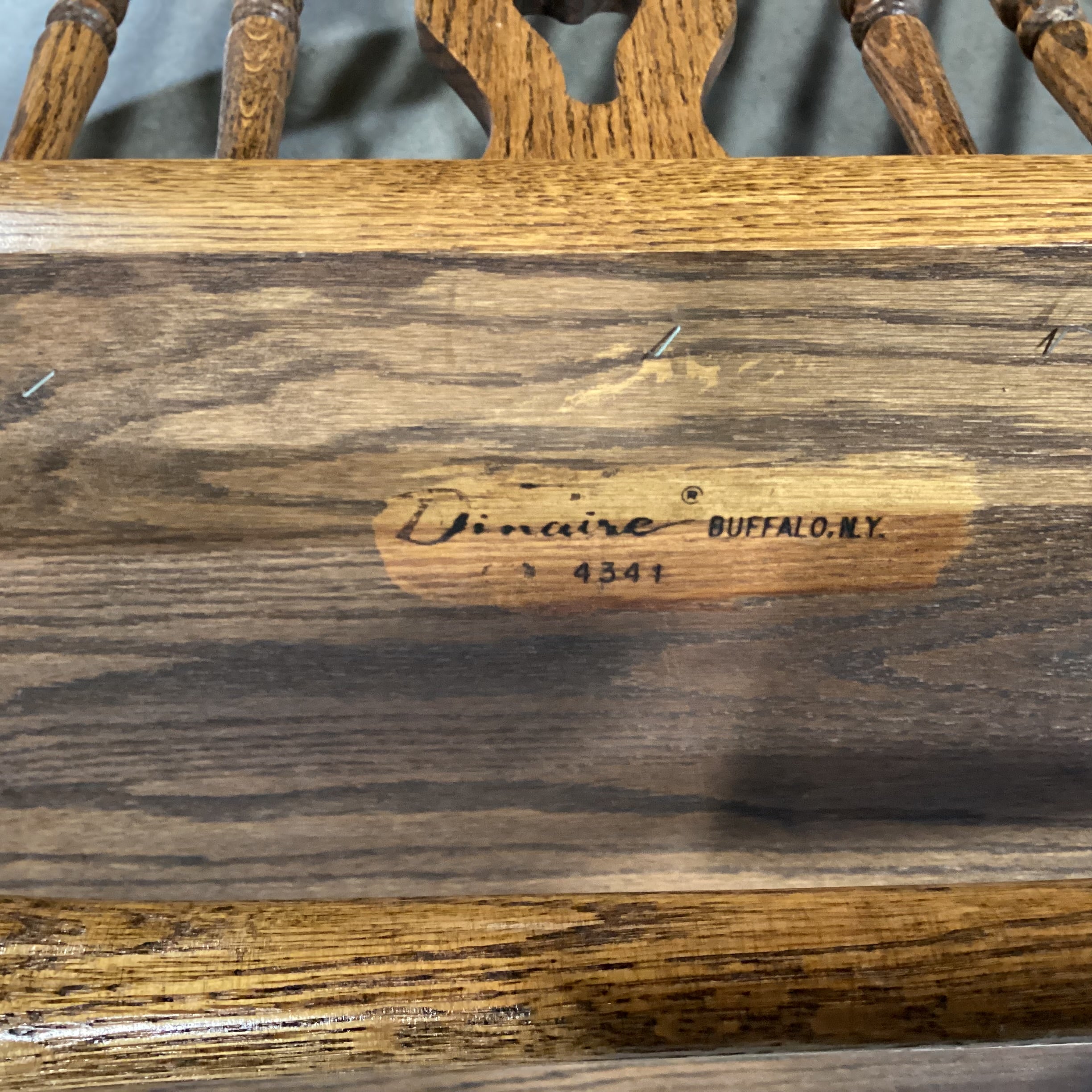 Dinaire Buffalo NY Vintage Antique Solid Oak Windsor Style Bench 43"x 20"x 38"