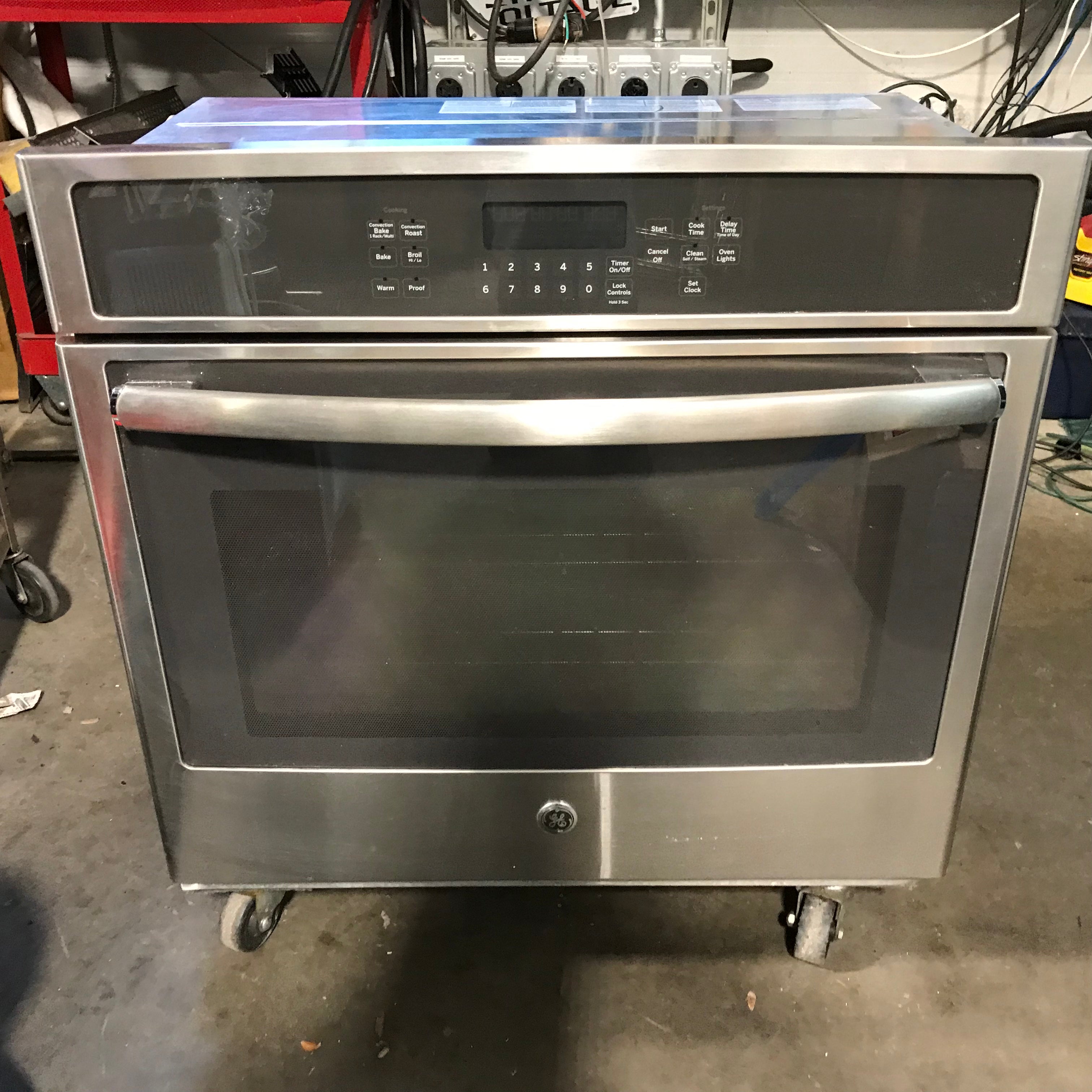 GE Stainless Steel Wall Oven 30"x 25"x 27"