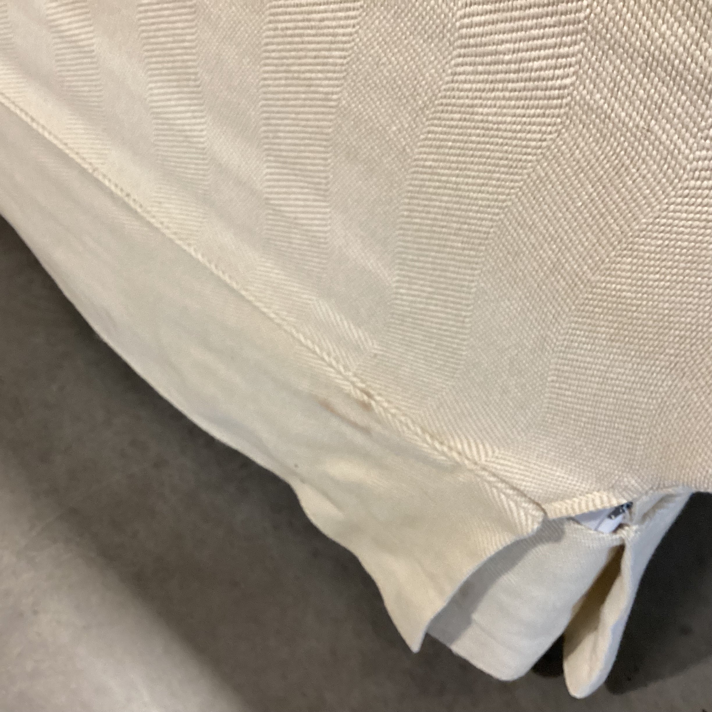Pottery Barn Cream Woven Slip Covered Sofa 94"x 41"x 30"