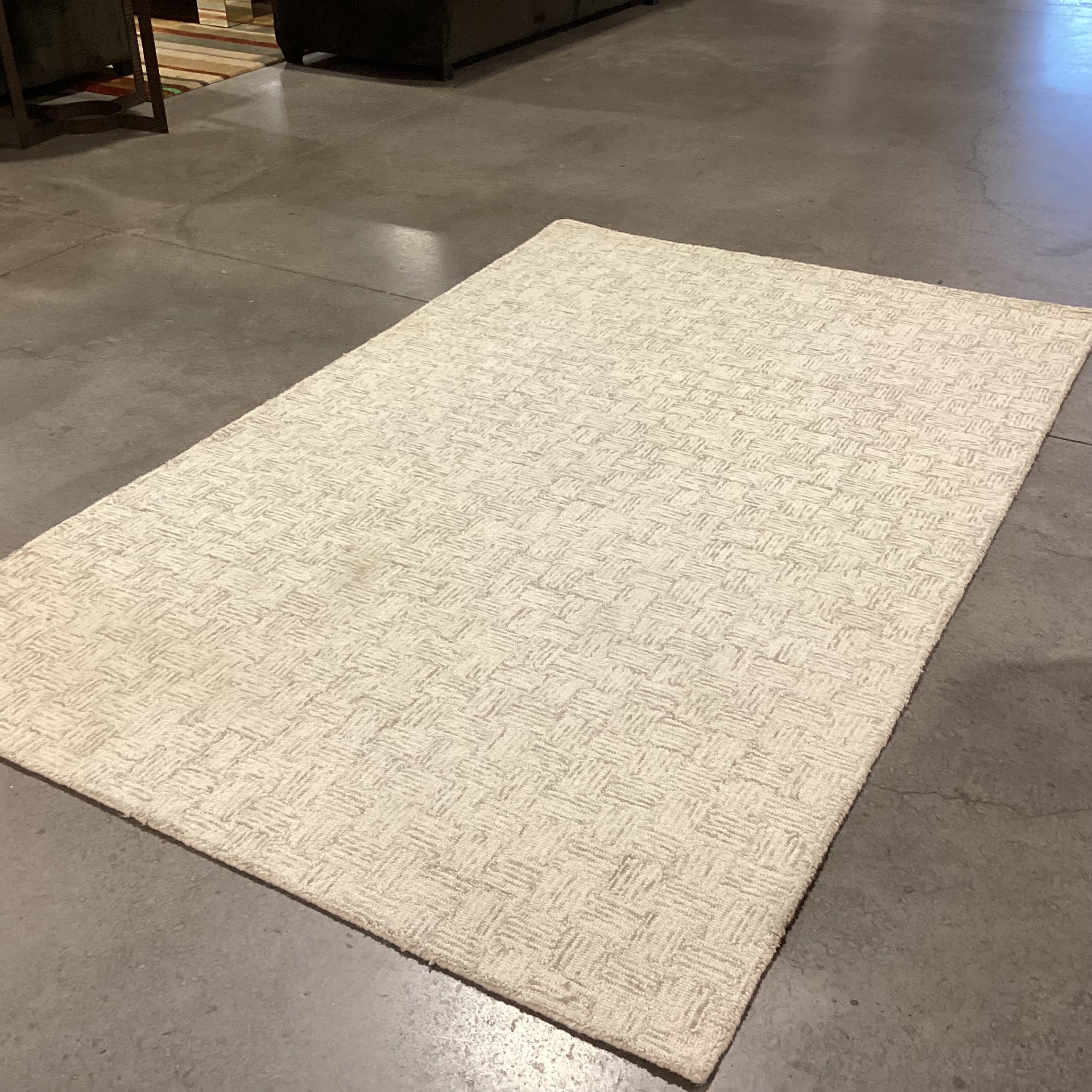 Safavieh Micro Boucle Light Grey Ivory Wool Woven Rug 5'x 8'