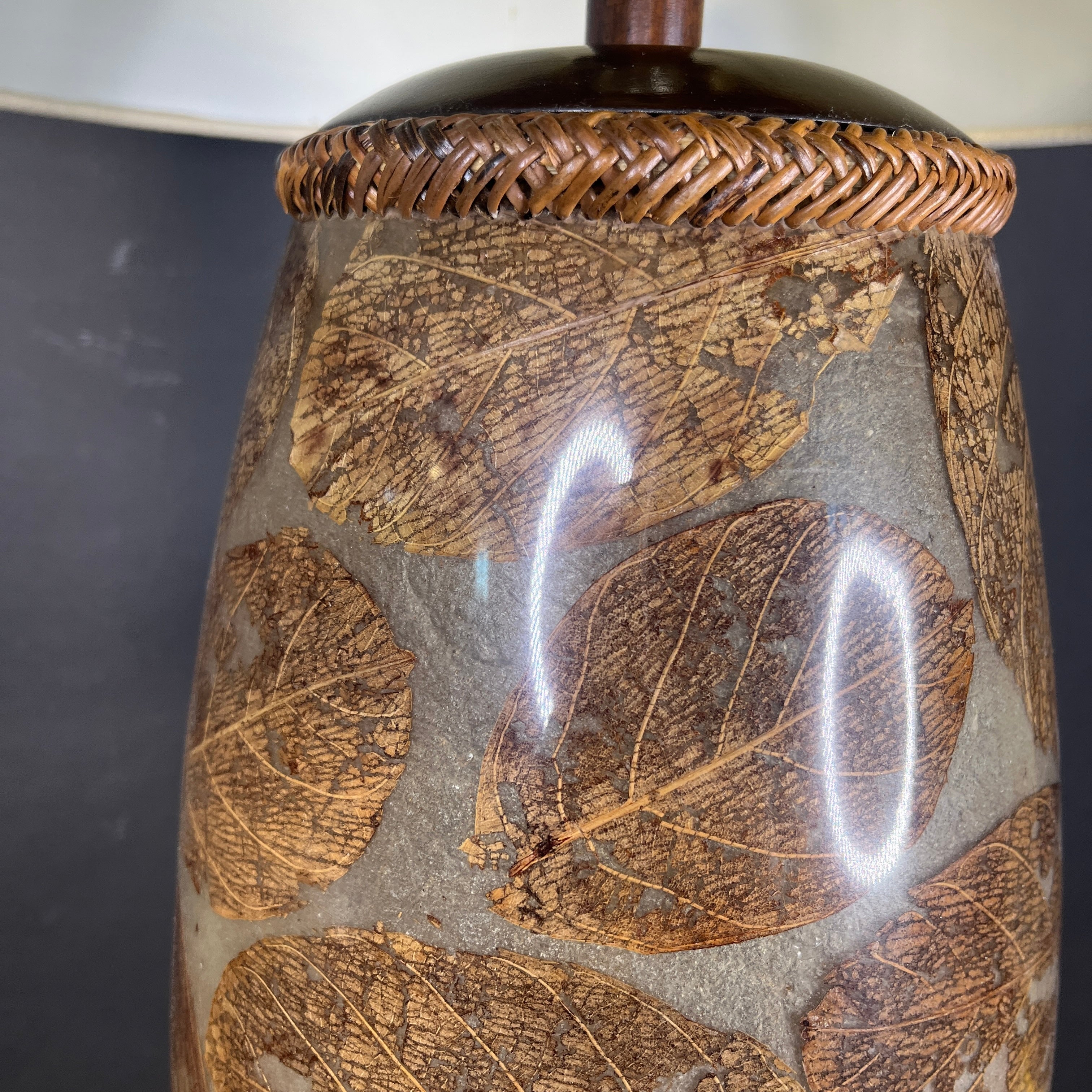 Natural Light Co. Resin Pressed Leaf with Shade Table Lamp 18” Diameter @ Shade x 33”