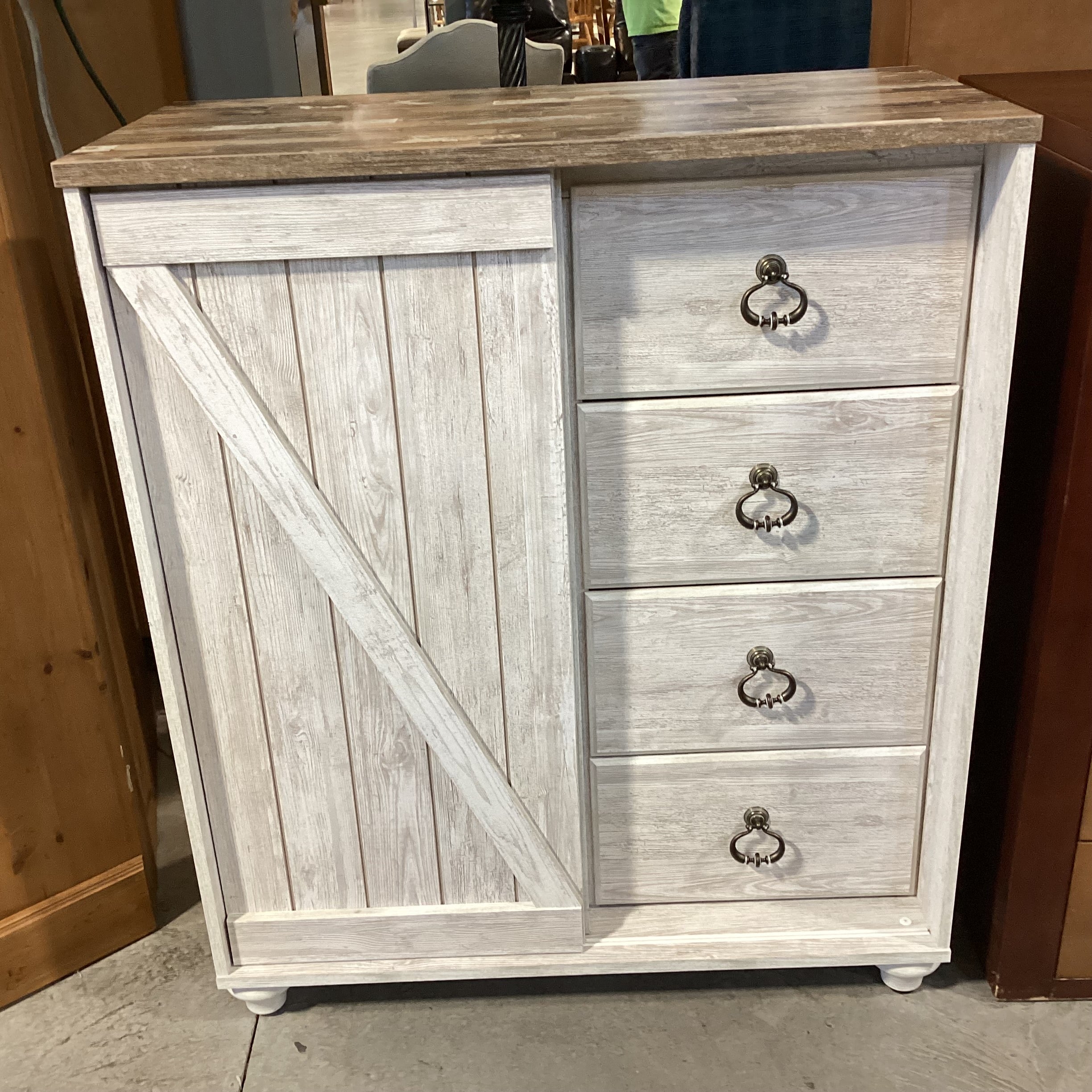Ashley Furniture Willowton Washed White & Multi Wood Style Laminate 4 Drawer Sliding Door with Shelves Chest Dresser 39.5"x 19.5"x 46.5"