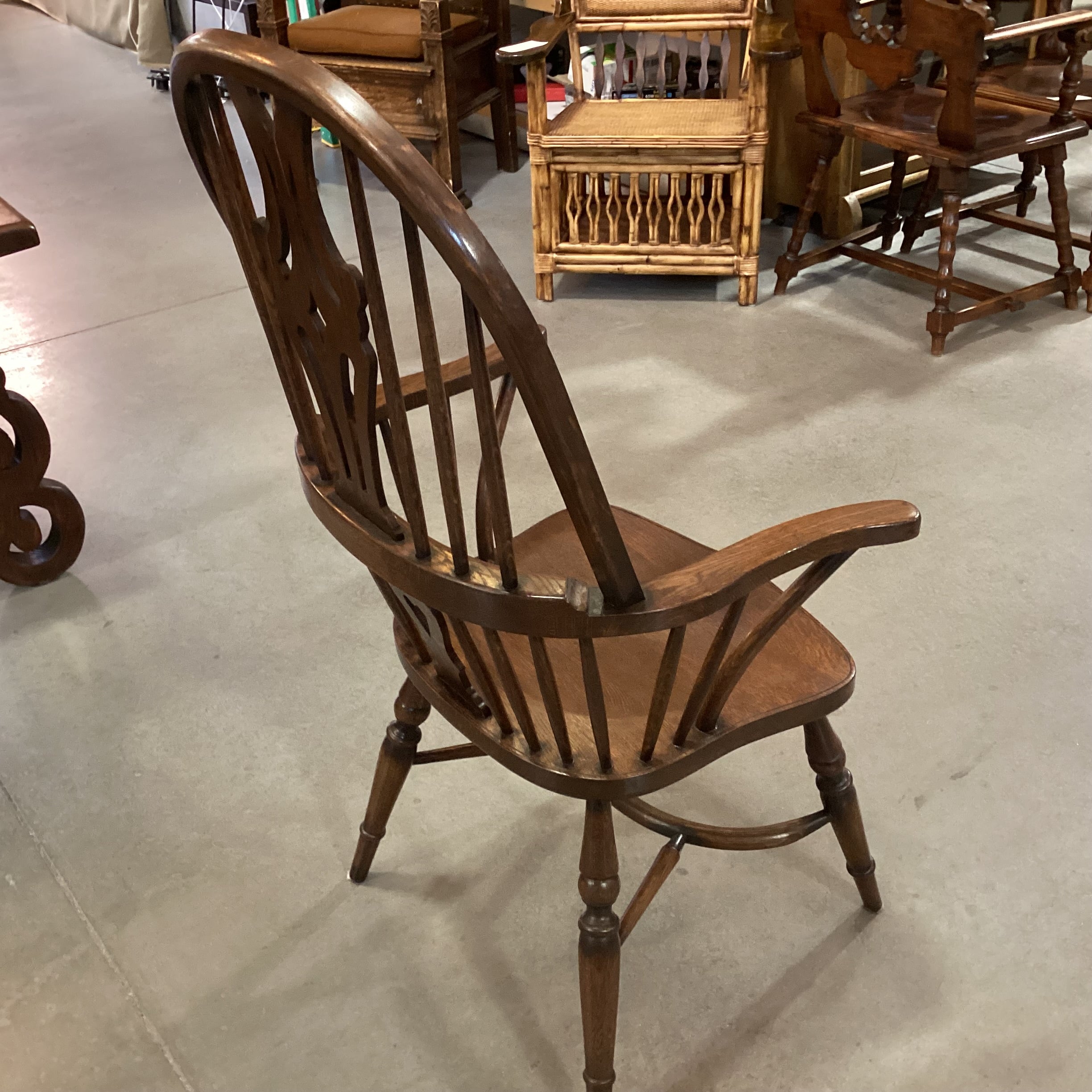 Vintage Oak Windsor Chair 26"x 22"x 46"