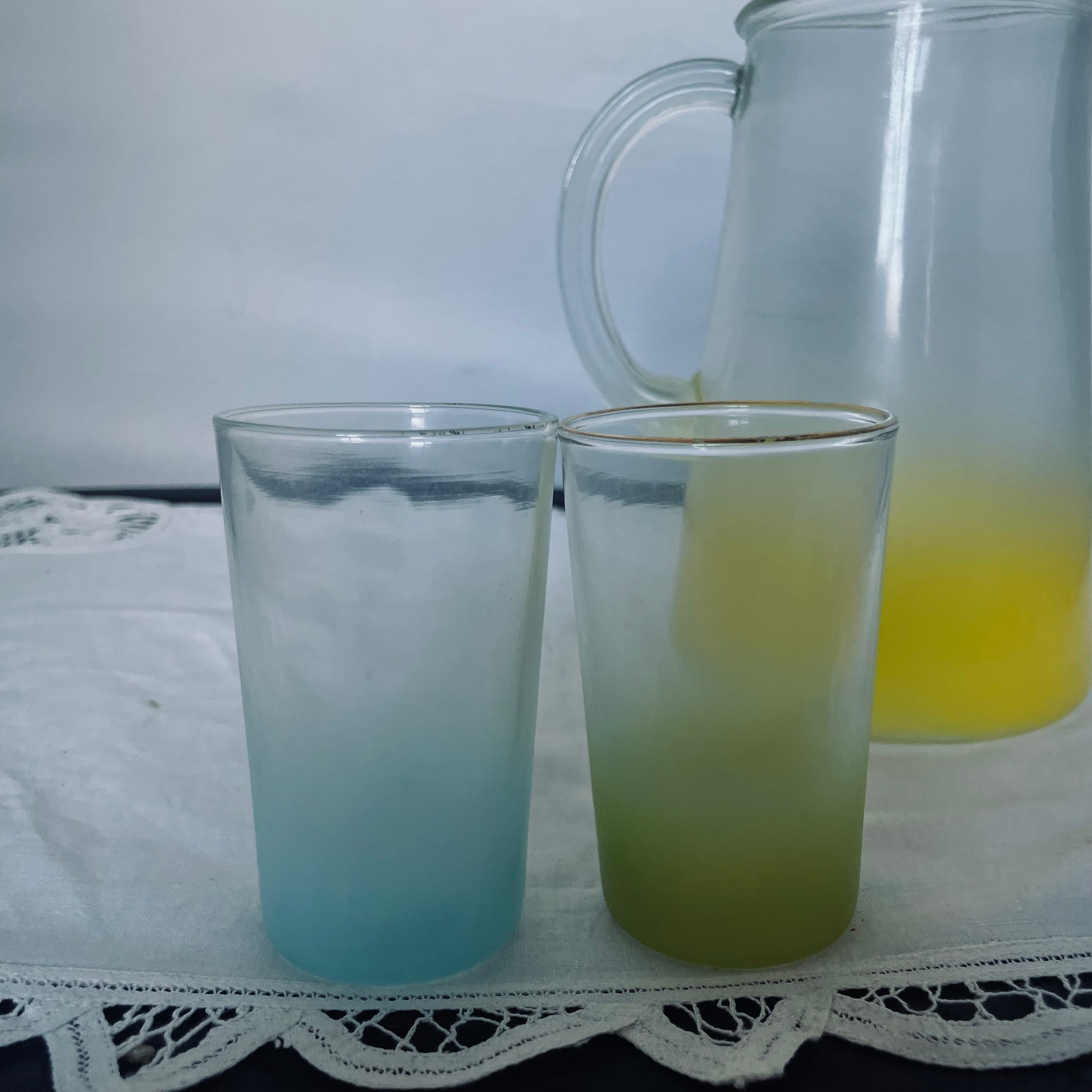 Set of 7 Vintage West Virginia Glass Blendo Pitcher with 6 Glasses