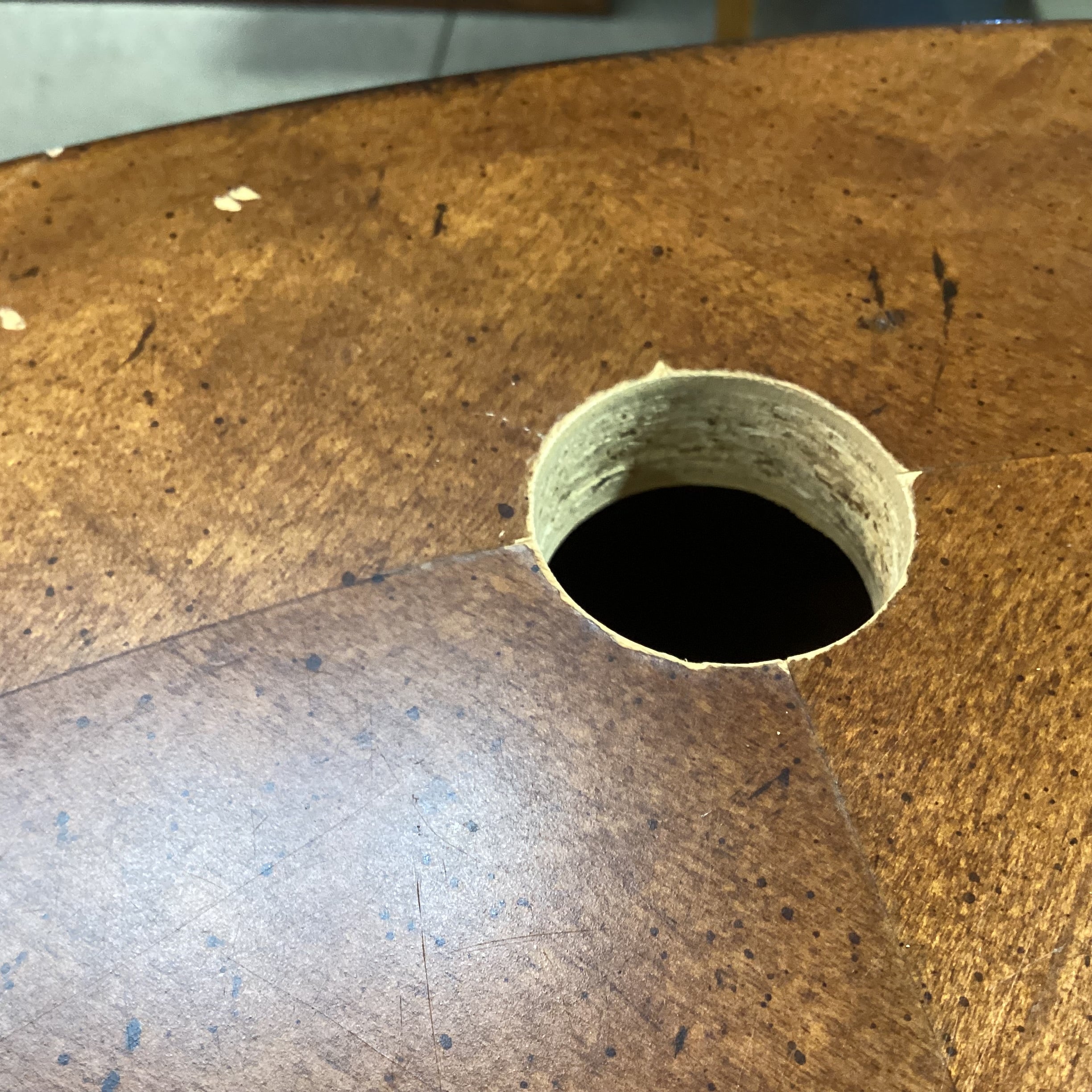 Furniture Land South Round Finished Veneer & Wood 1 Drawer Accent Table 36" Diameter x 30"