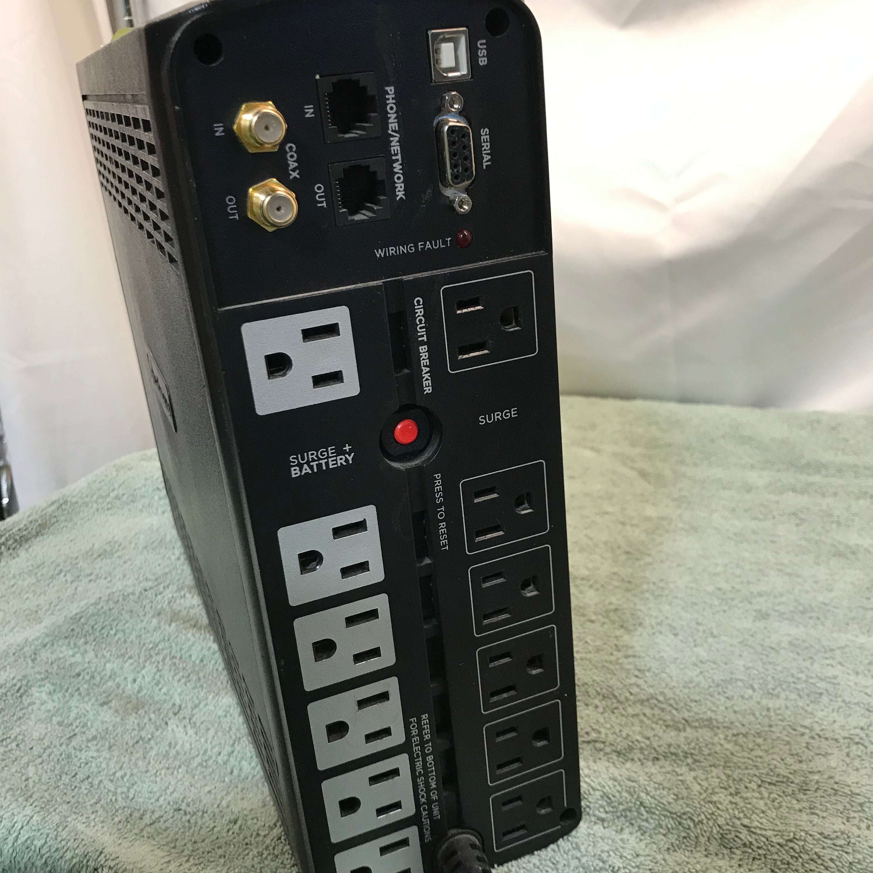 Cyber-Power 1500VA AVR