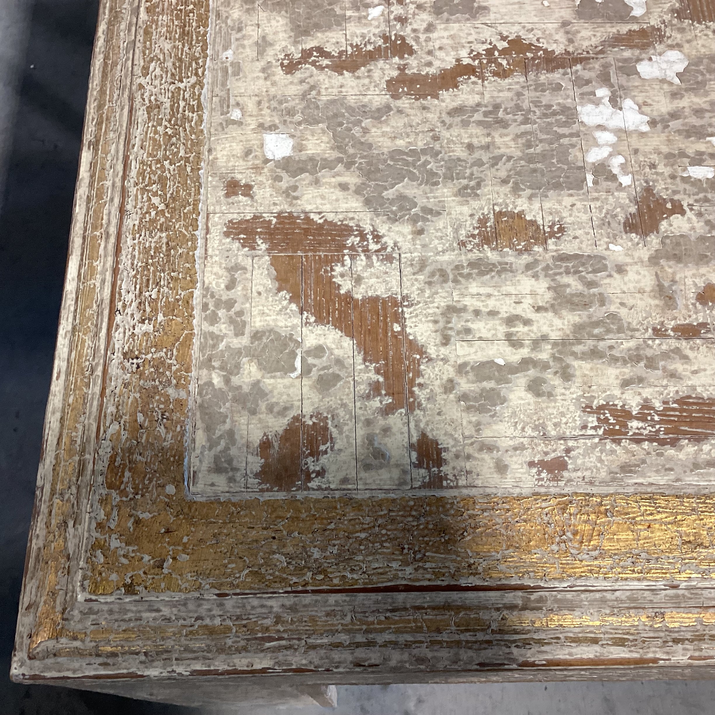 Antique Distressed Cream & Gold Wood Accent Table 29.5"x 29.5"x 24.5"