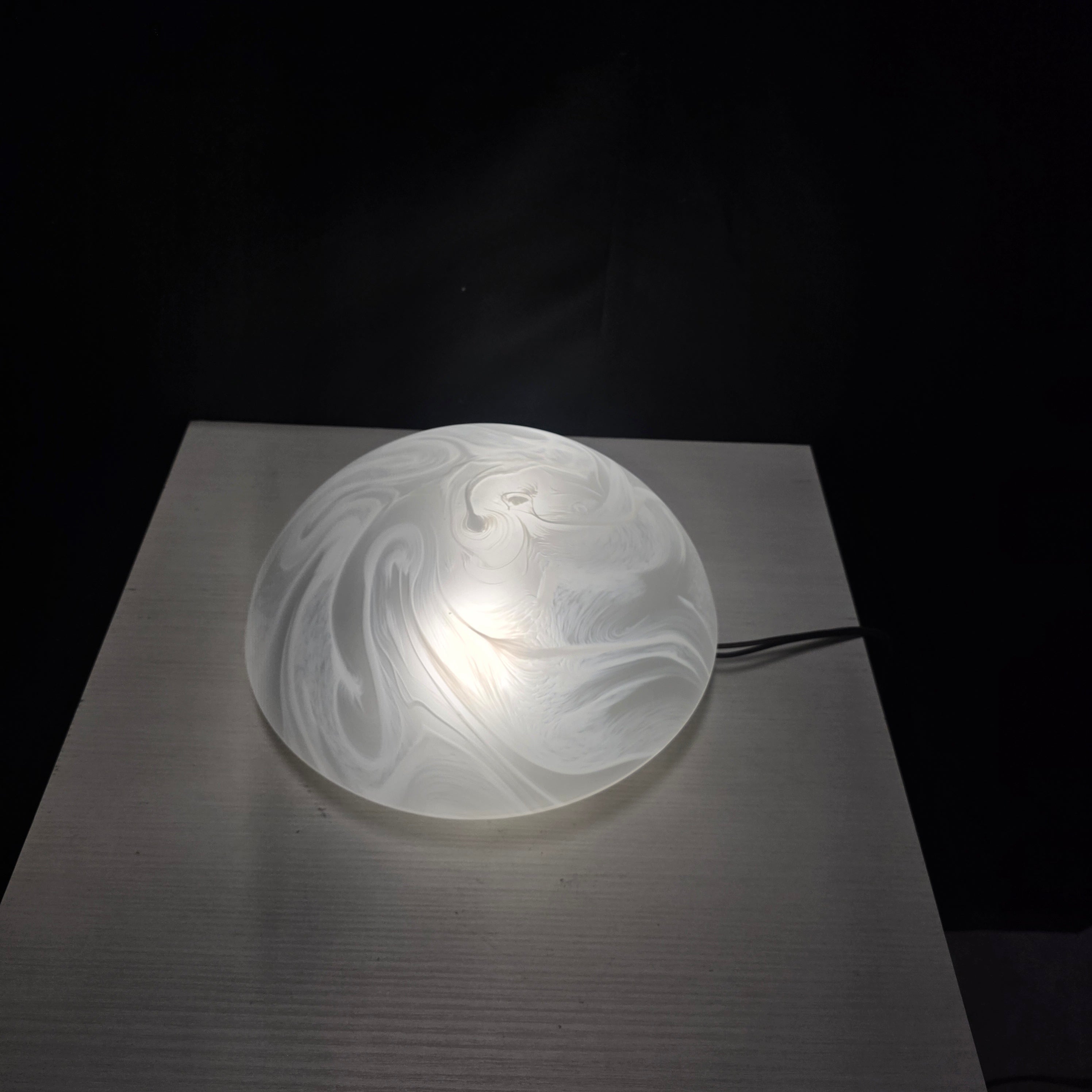 BRAND NEW Vianne Mouth Blown Glass from France Alabaster Pattern Ceiling Light 13"Dx6"