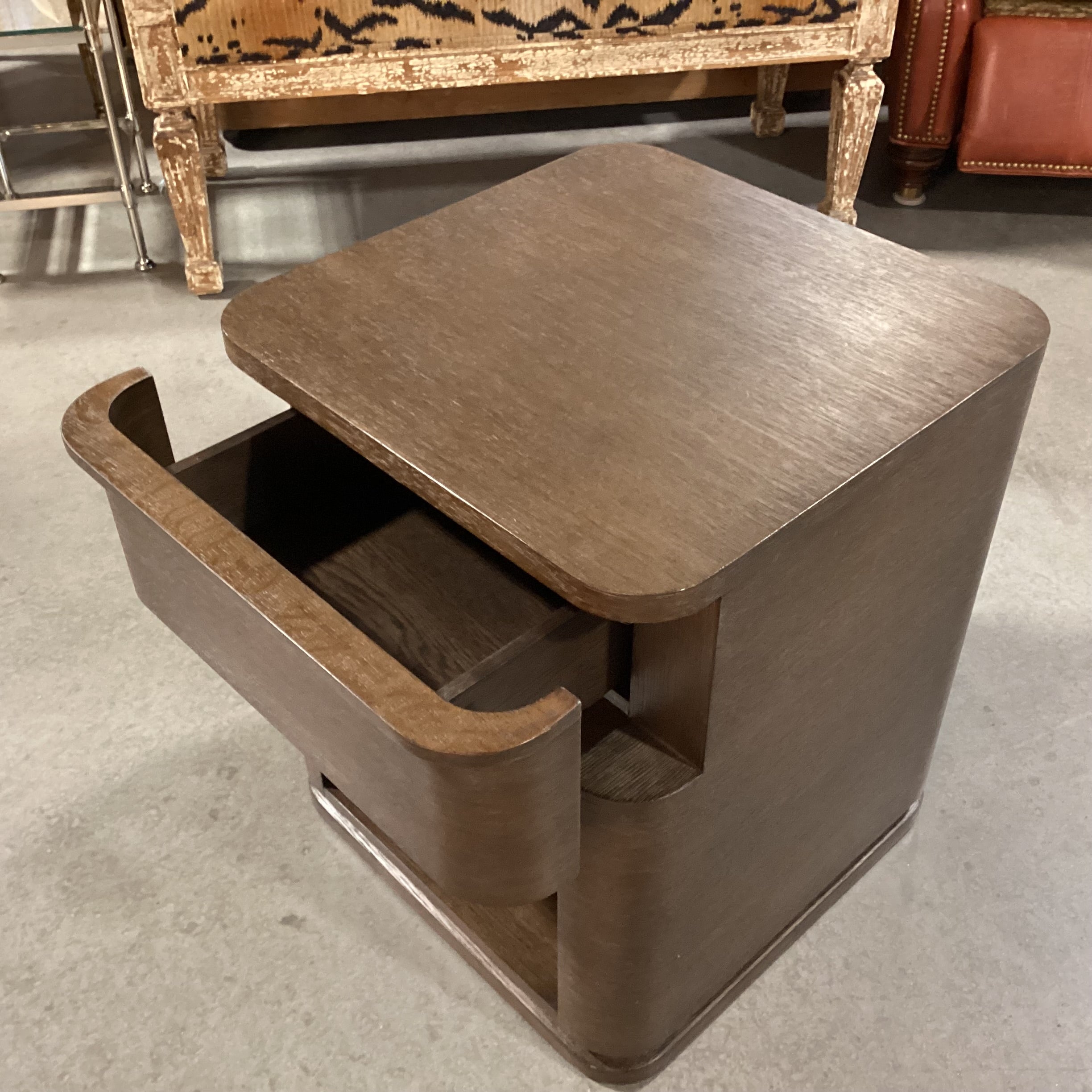 Restoration Hardware Contemporary Dark Finish Oak 1 Drawer with Cubby End Table 20"x 21"x 24.5"