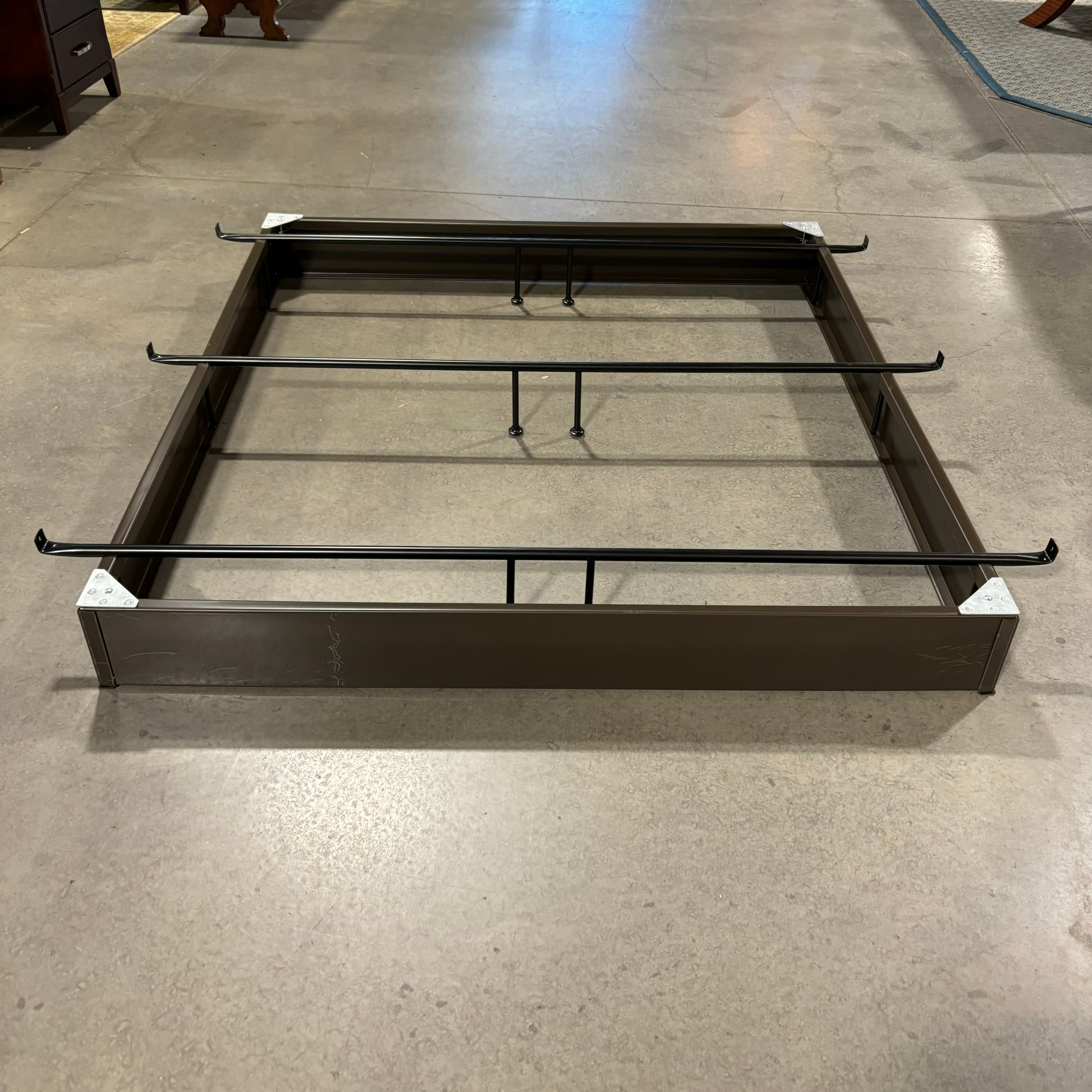 Dark Brown Metal Pedestal Twin XL Bed Frame 39"x 72.5"x 9"