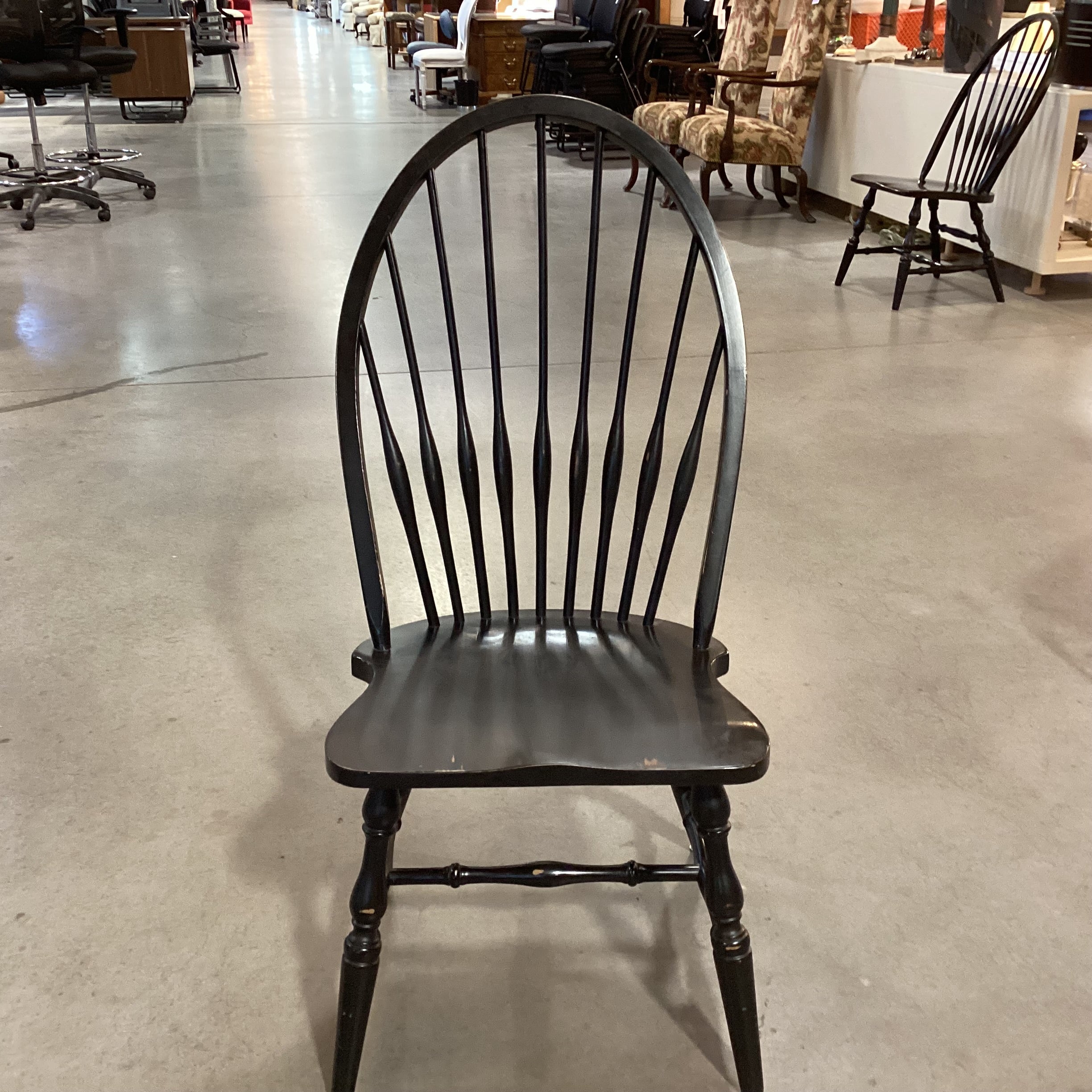 Windsor Style Antiqued Black Wood Dining Chair 19"x 23"x 41.5"