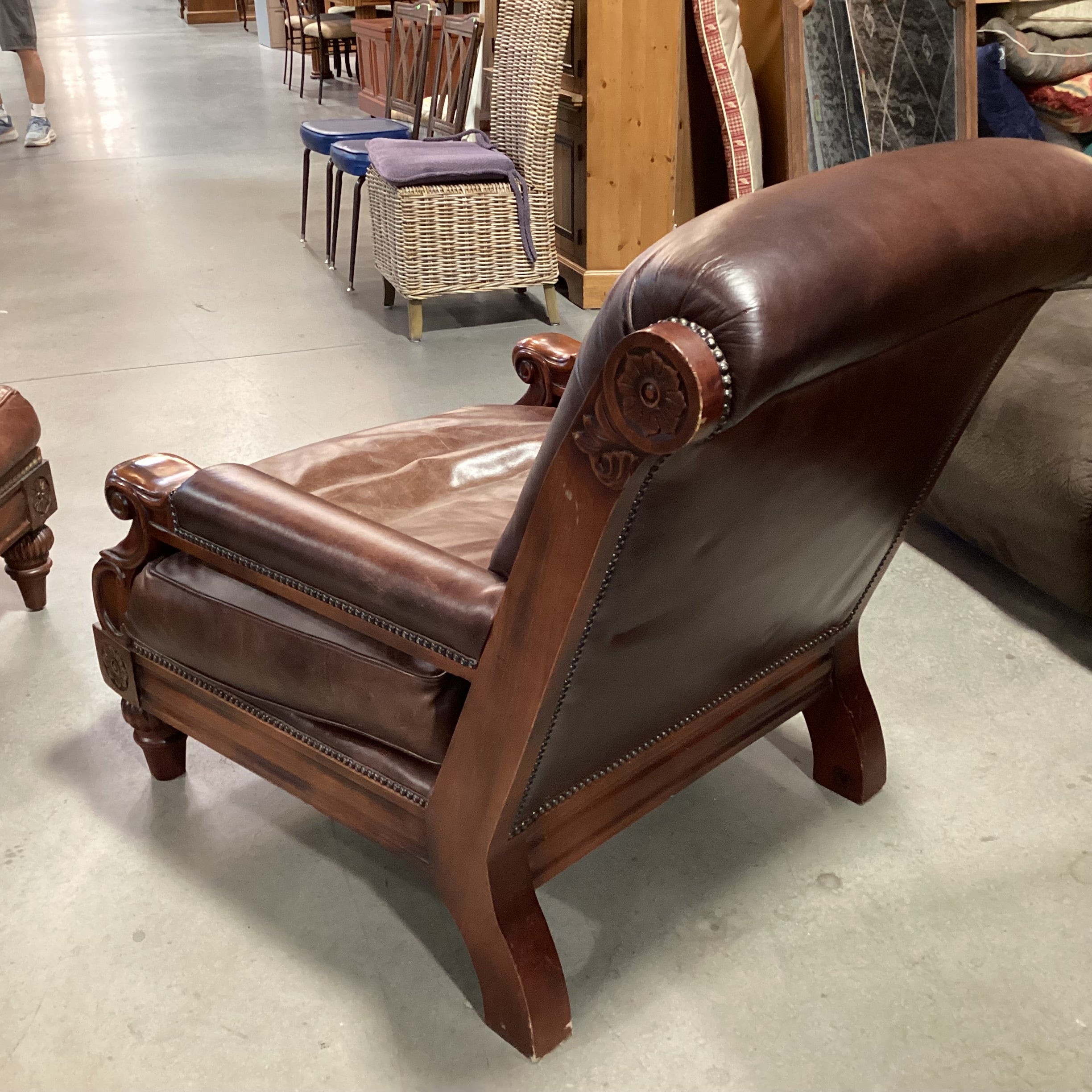 Carved Wood Leather Nailhead Down Mix with Ottoman Chair 36"x 44"x 40"