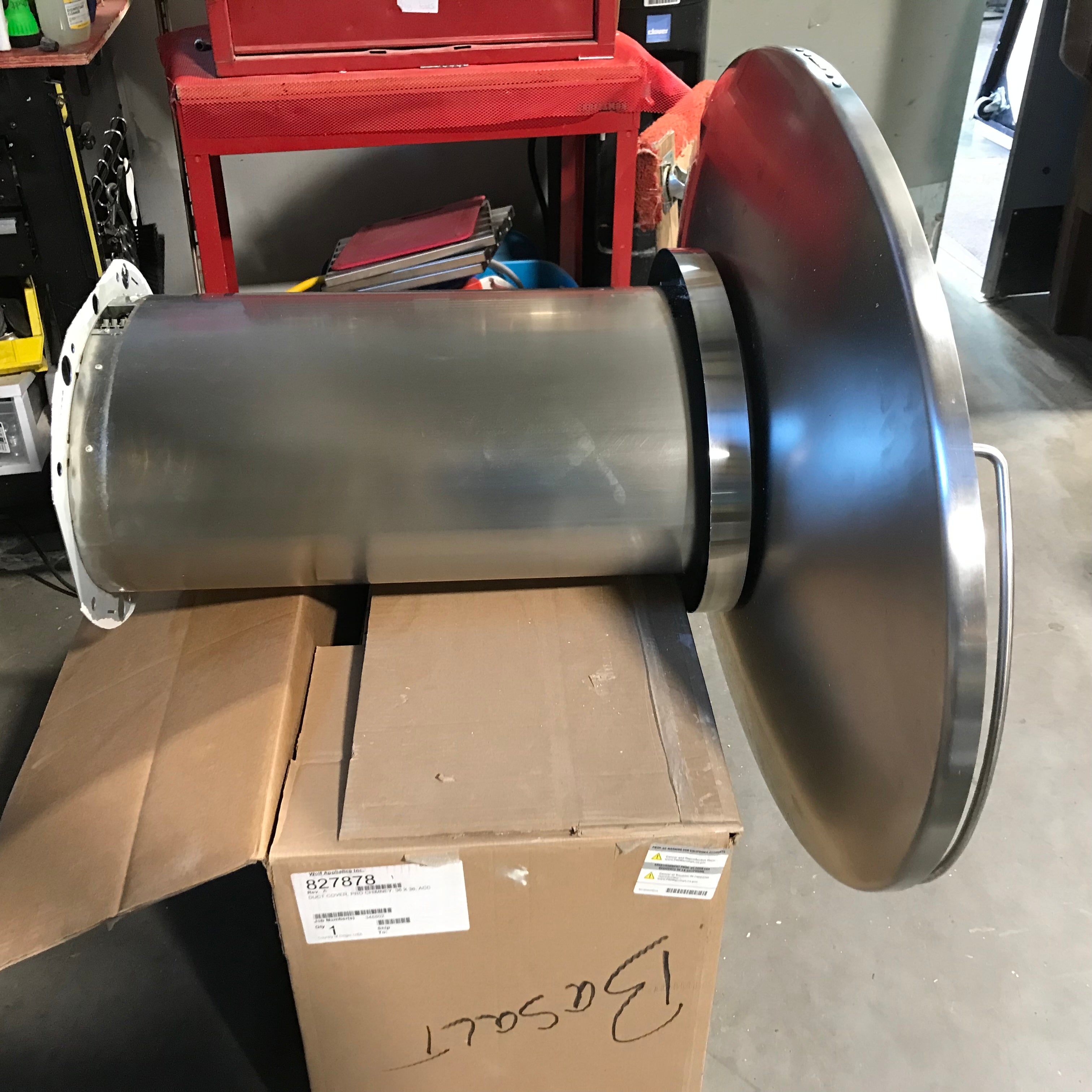 Miele 48" Stainless Steel DA-230-FDST Internal Fan Range Hood 48"x 32"x 31"