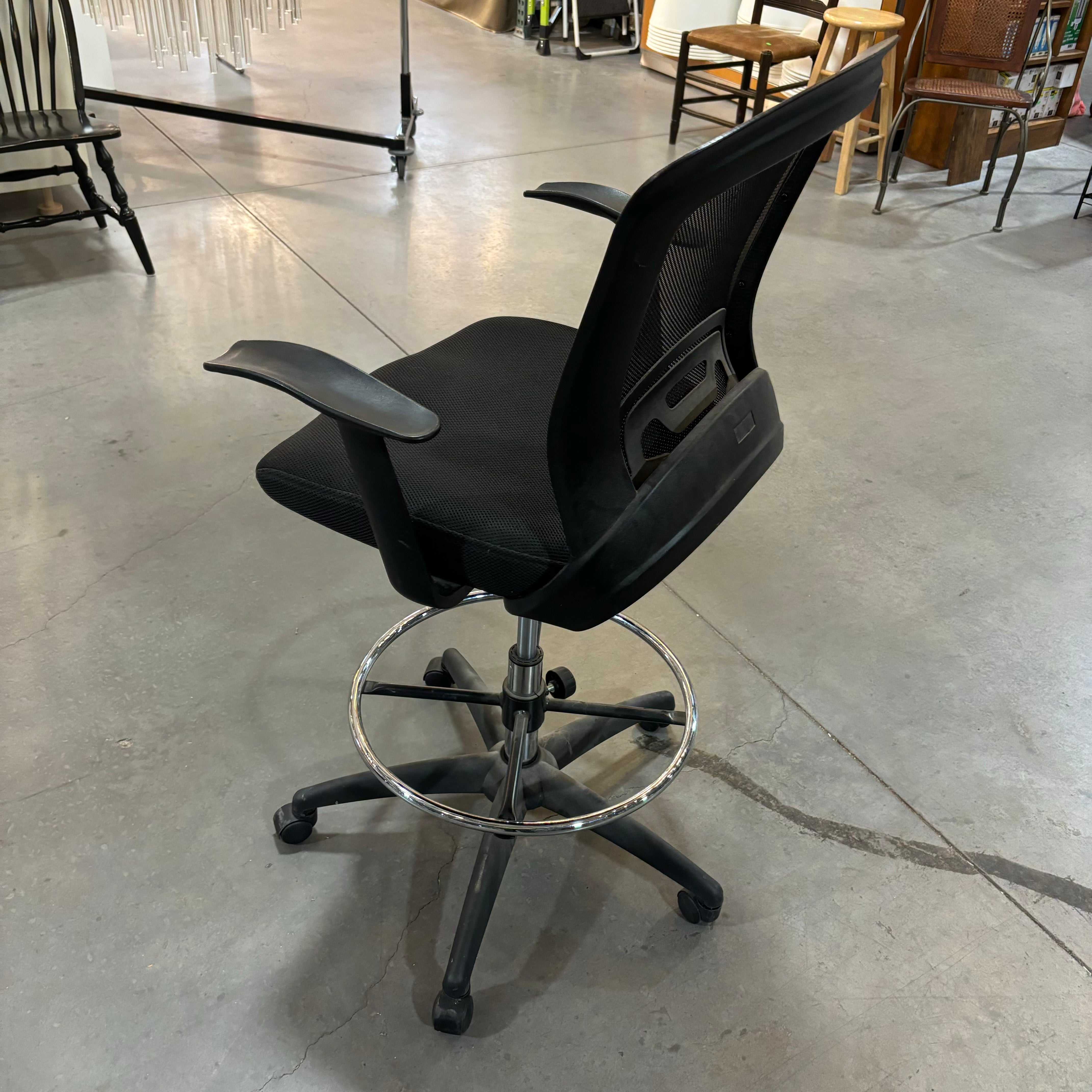 Black Mesh Rolling Adjustable Height Office Chair 27"x 27"x 40" to 47"