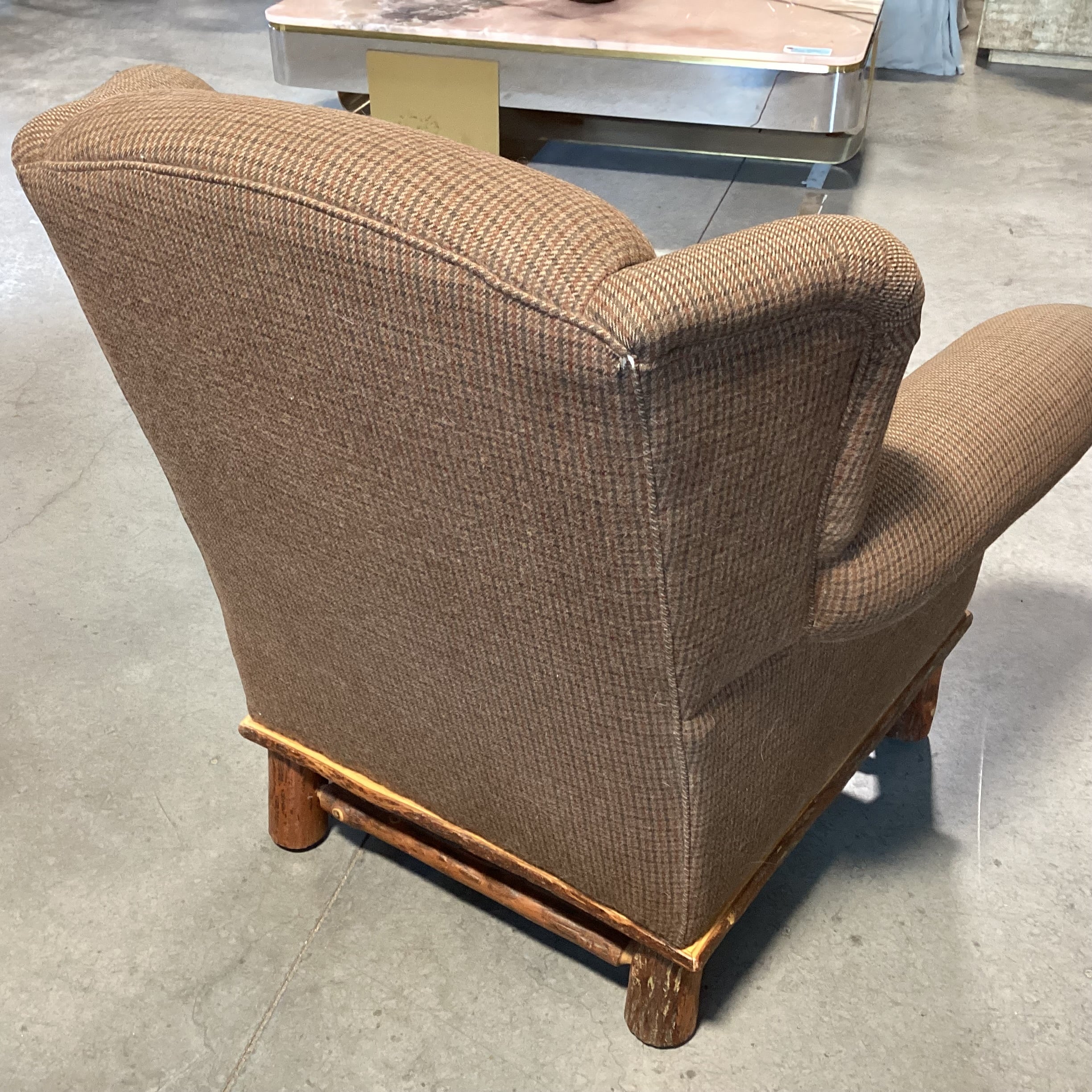 Old Hickory Brown Houndstooth Wool Blend & Log Winged Chair 39"x 32"x 39"