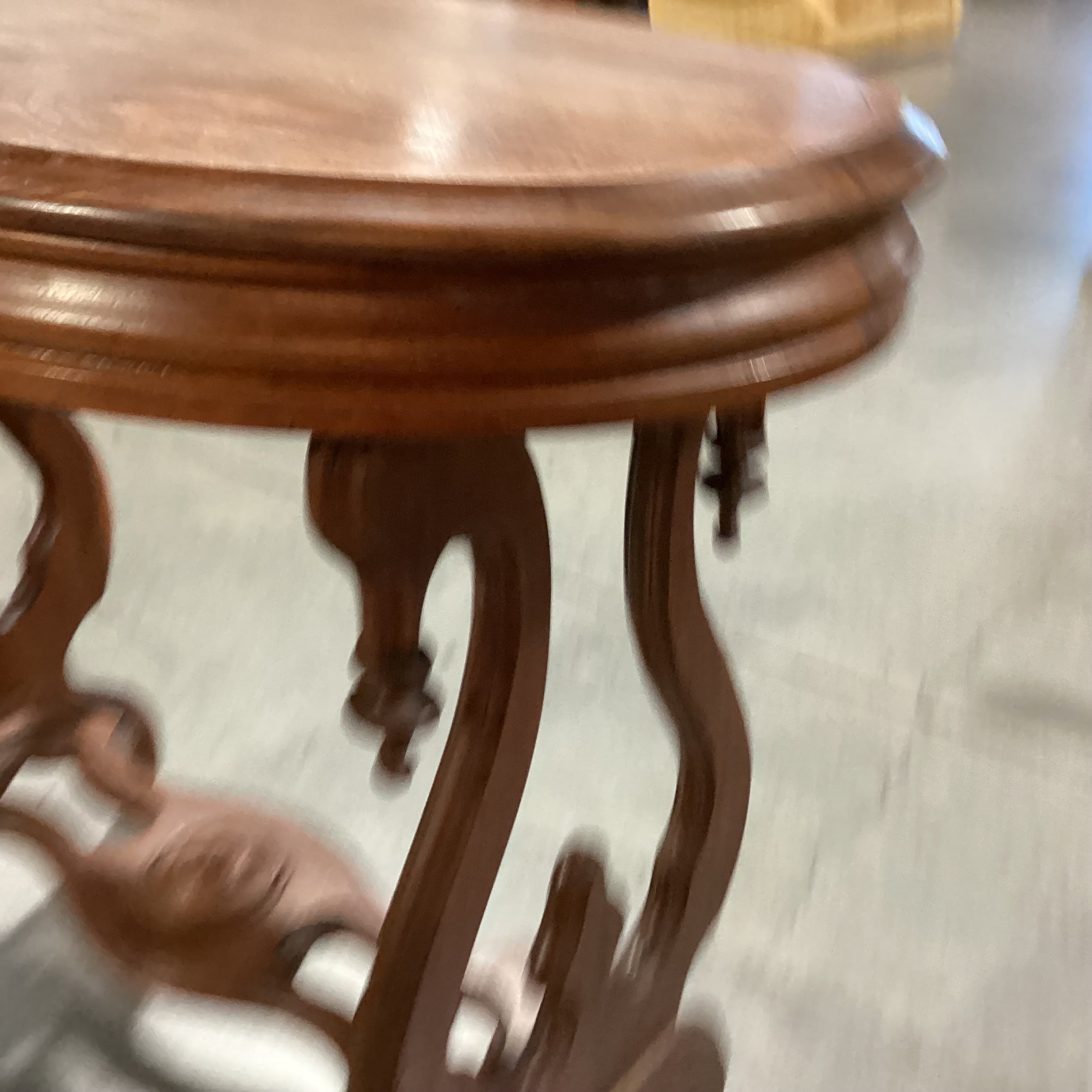 Antique Ornate Carved Sides & Trestle on Casters Oval Accent Table 33"x 19"x 30"