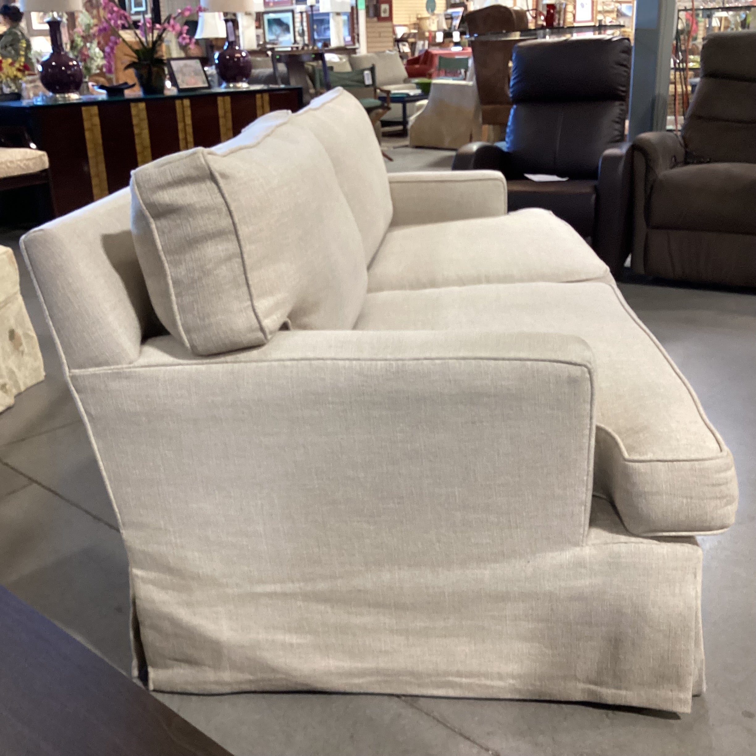 Barclay Buttera Home Los Angeles Oatmeal Heavy Texture Woven Down Mix Custom Sofa 85"x 41"x 32"